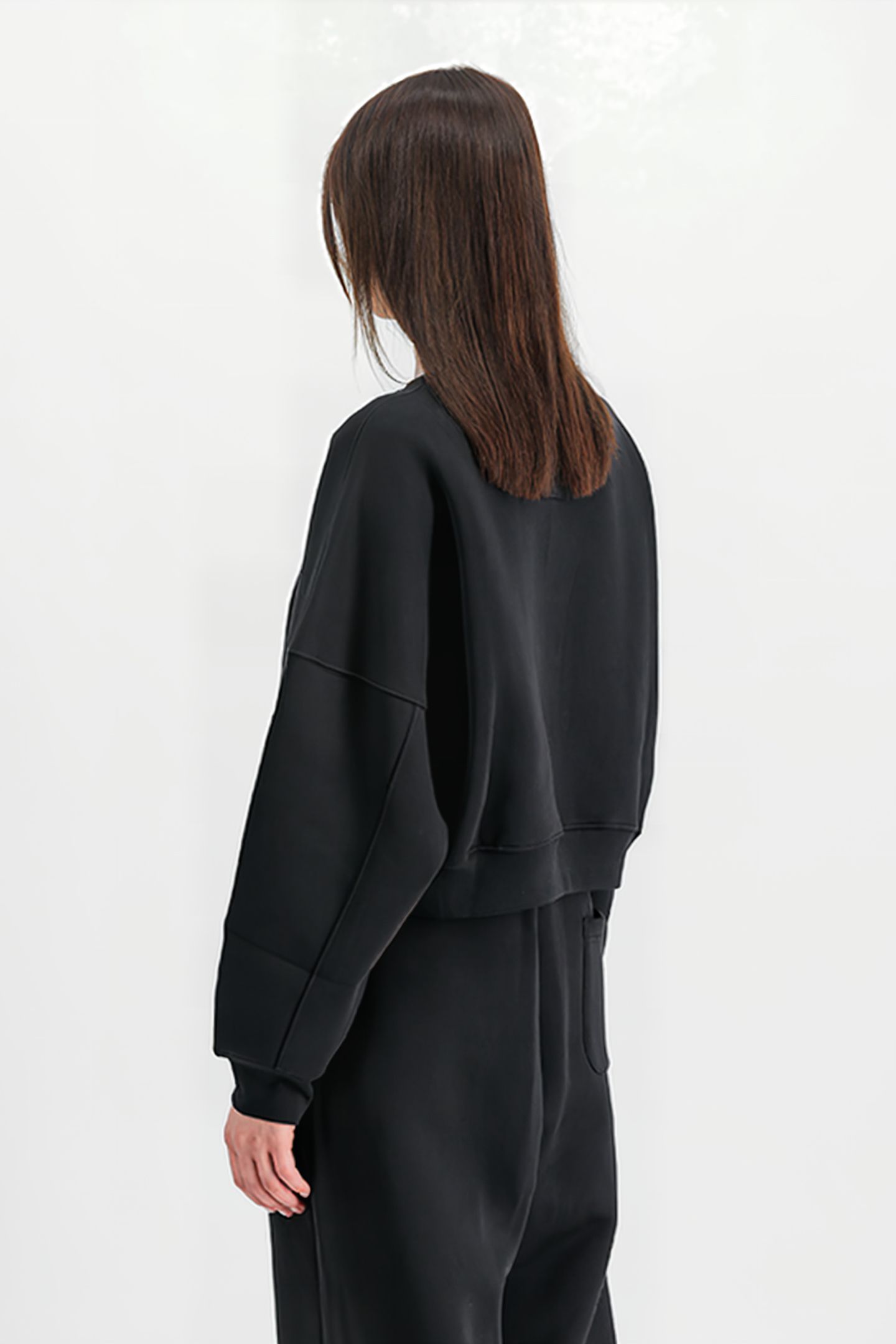 LOGO SWEATER BLACK 6