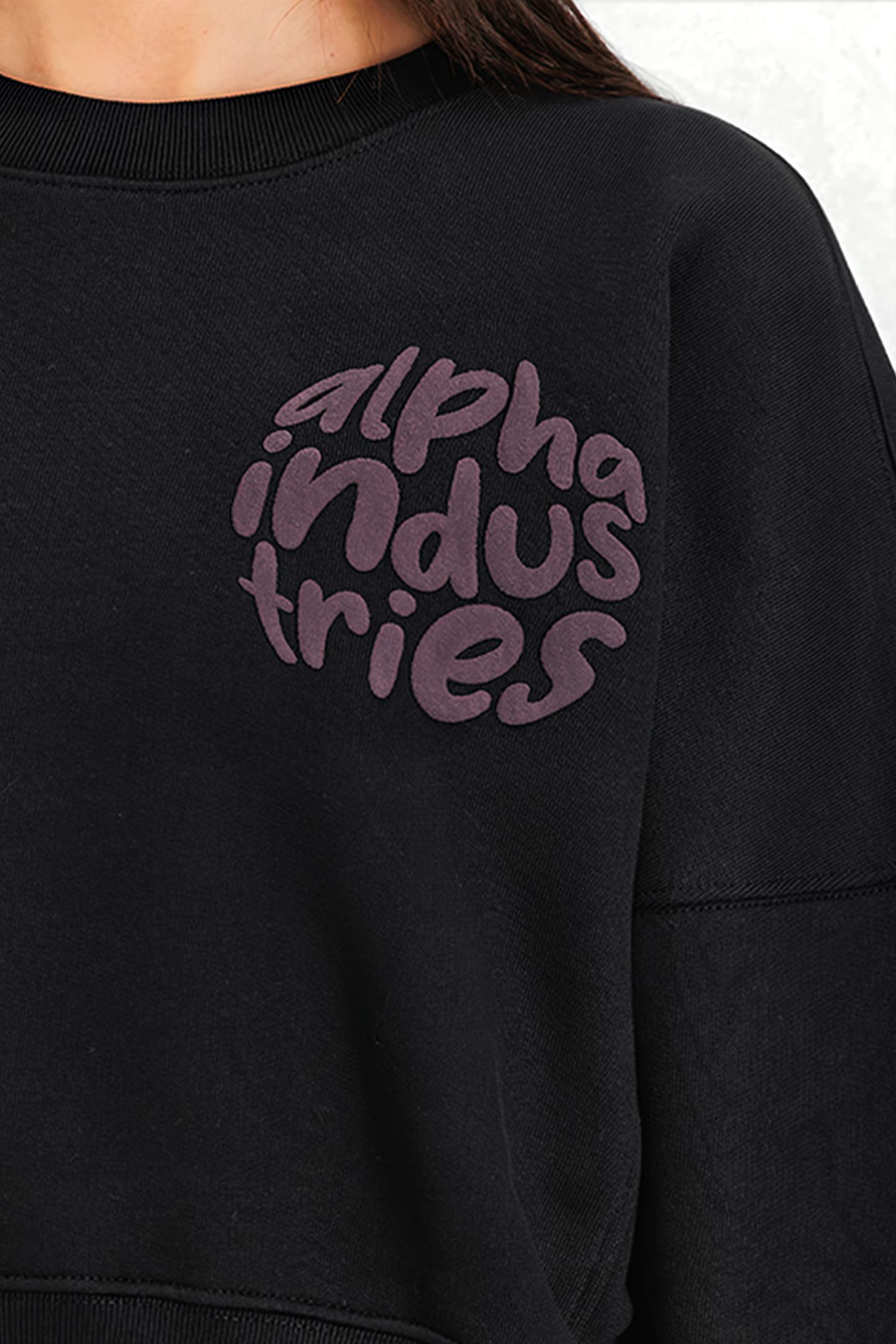 LOGO SWEATER BLACK 7