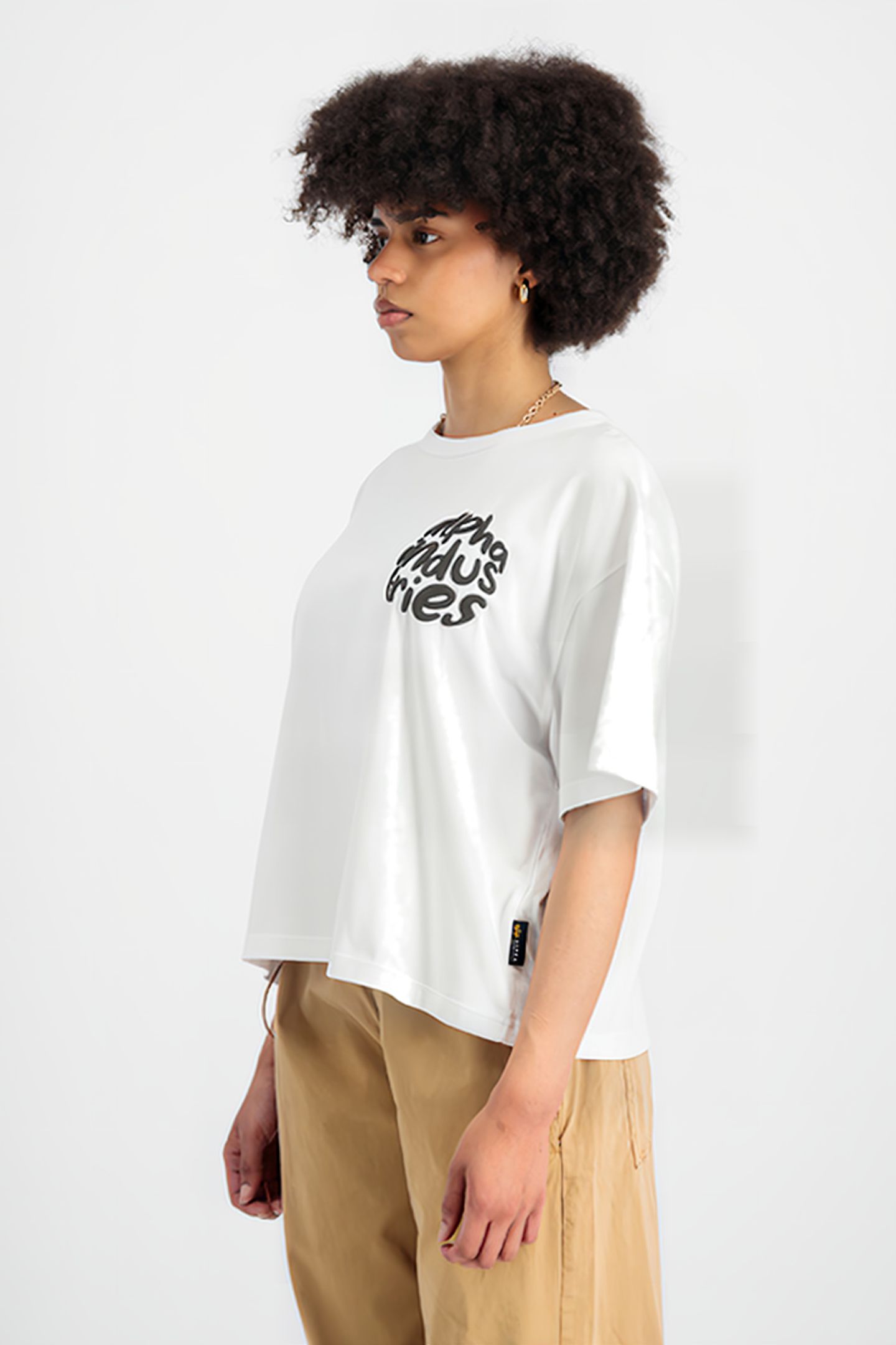 LOGO T WHITE 5