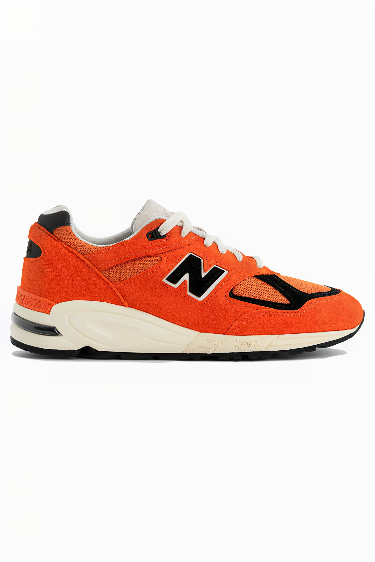 M990AI2 MADE IN USA SNEAKERS IN MARIGOLD 1
