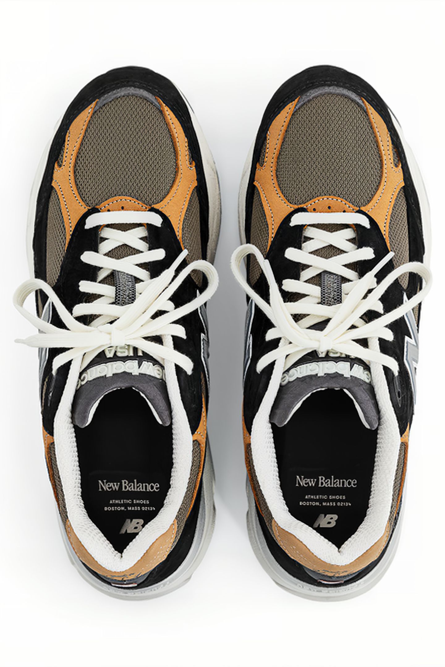 M990BB3 MADE IN USA SNEAKERS IN BLACK / BROWN 3