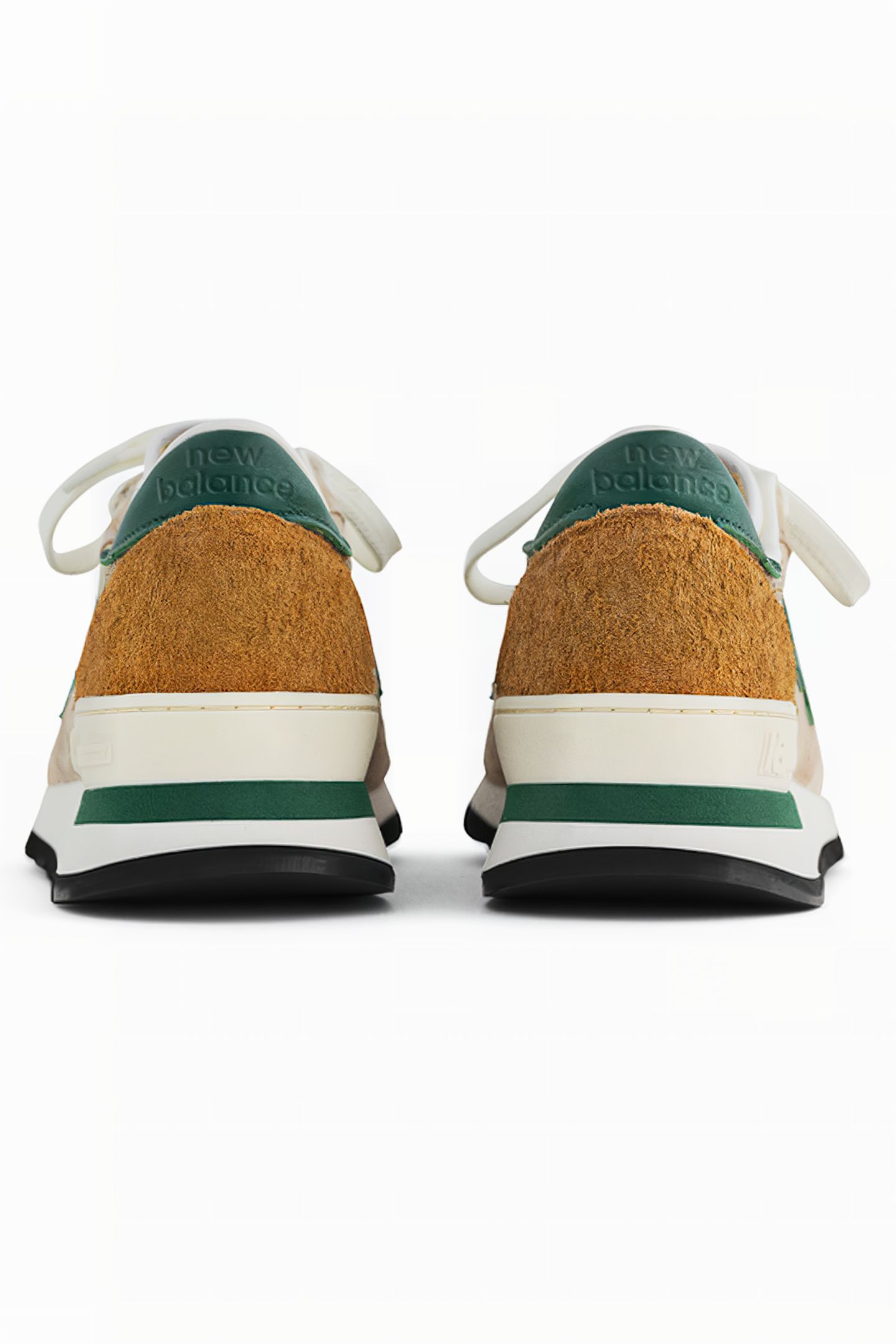 M990TG1 MADE IN USA SNEAKERS IN TAN 4