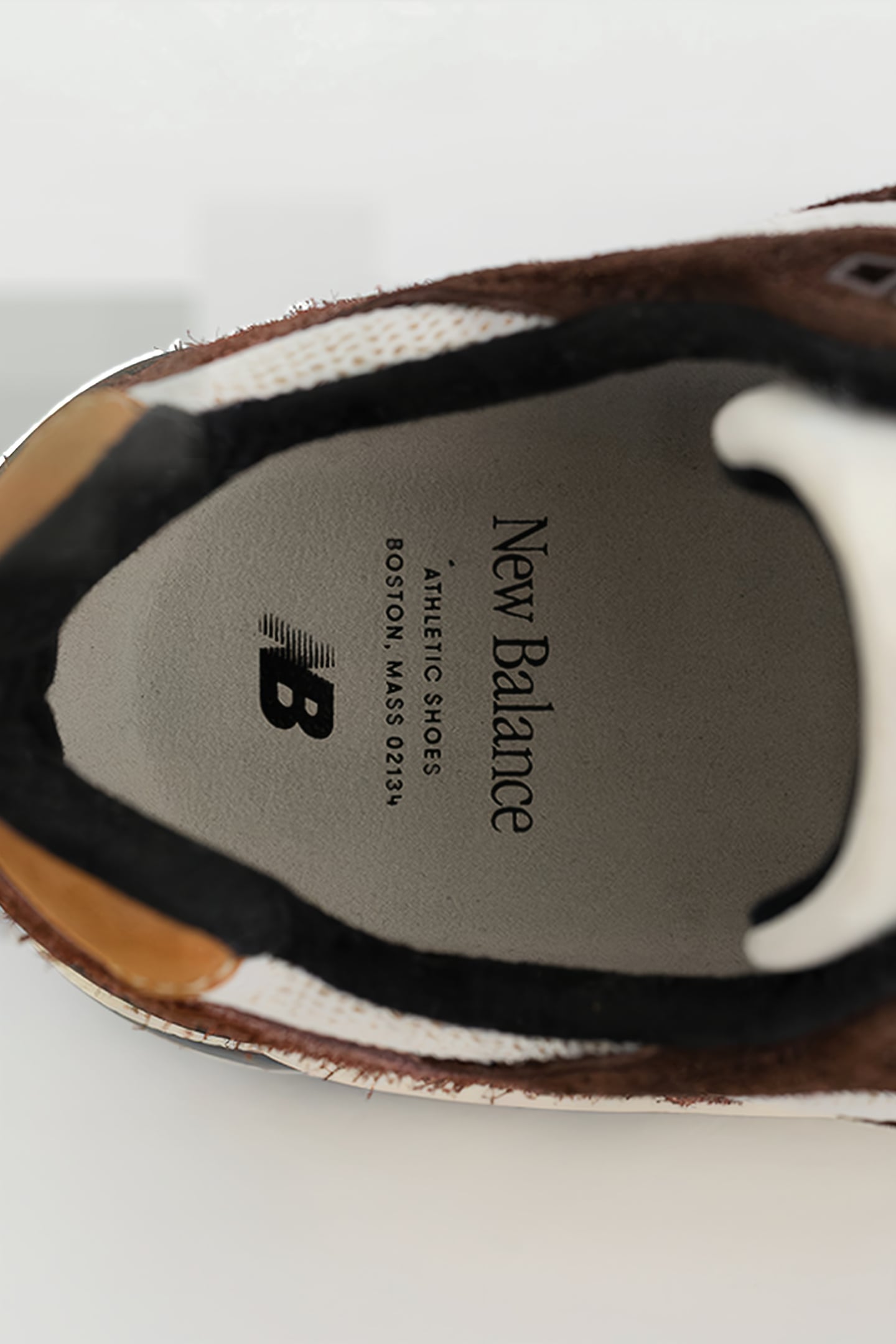 M990BB2MADE IN USA  SNEAKERS IN BROWN 8