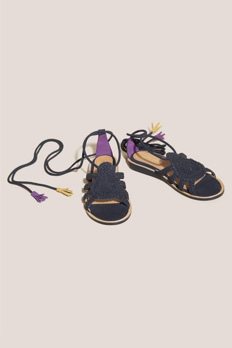 PLAITED LEATHER SANDAL TIE LEG PURE BLACK 1