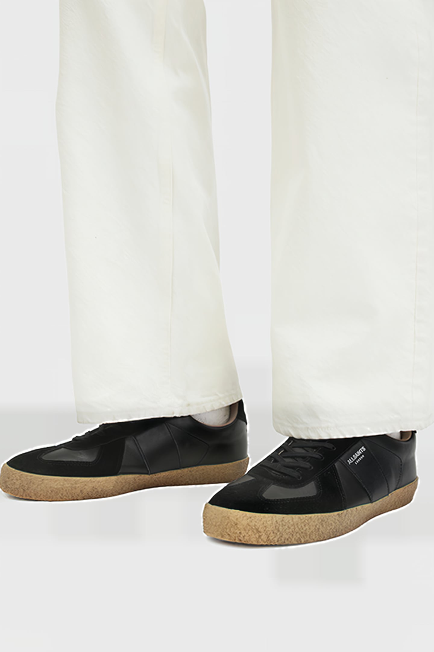 JAIMEE LOW TOP BLACK/GUM 2