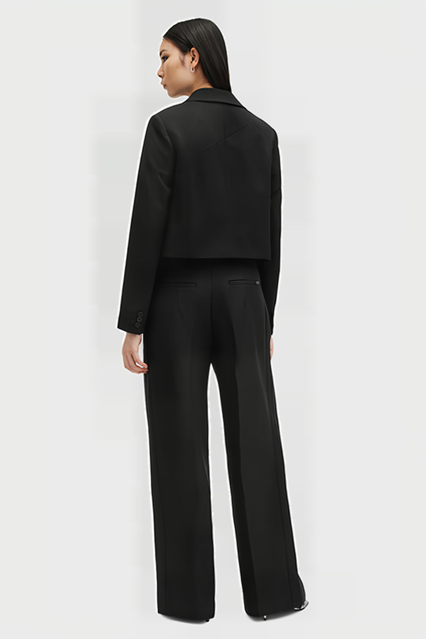 SHORES TROUSER BLACK 4
