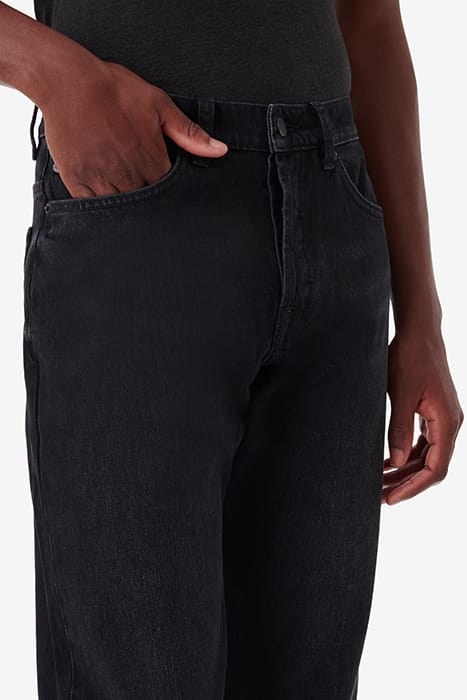 DAXO DISTRESSED BLACK 4