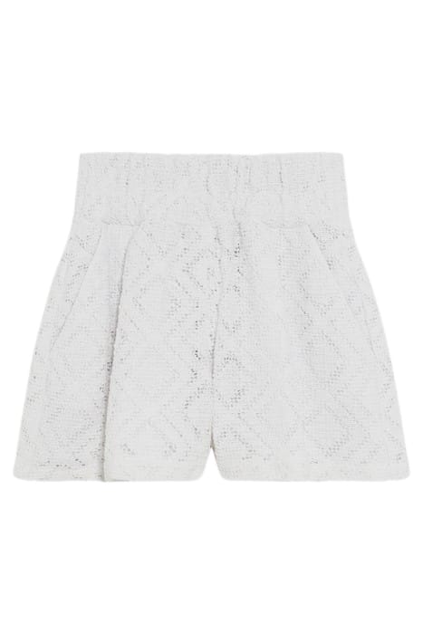 URIKA WHITE 5