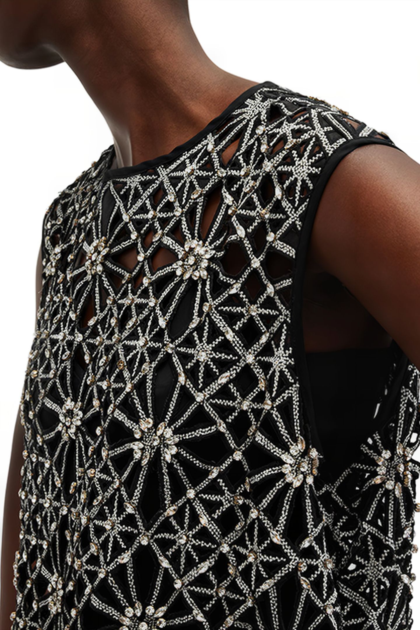 ILIANA MAX EMB DRESS BLACK/SILVER 6