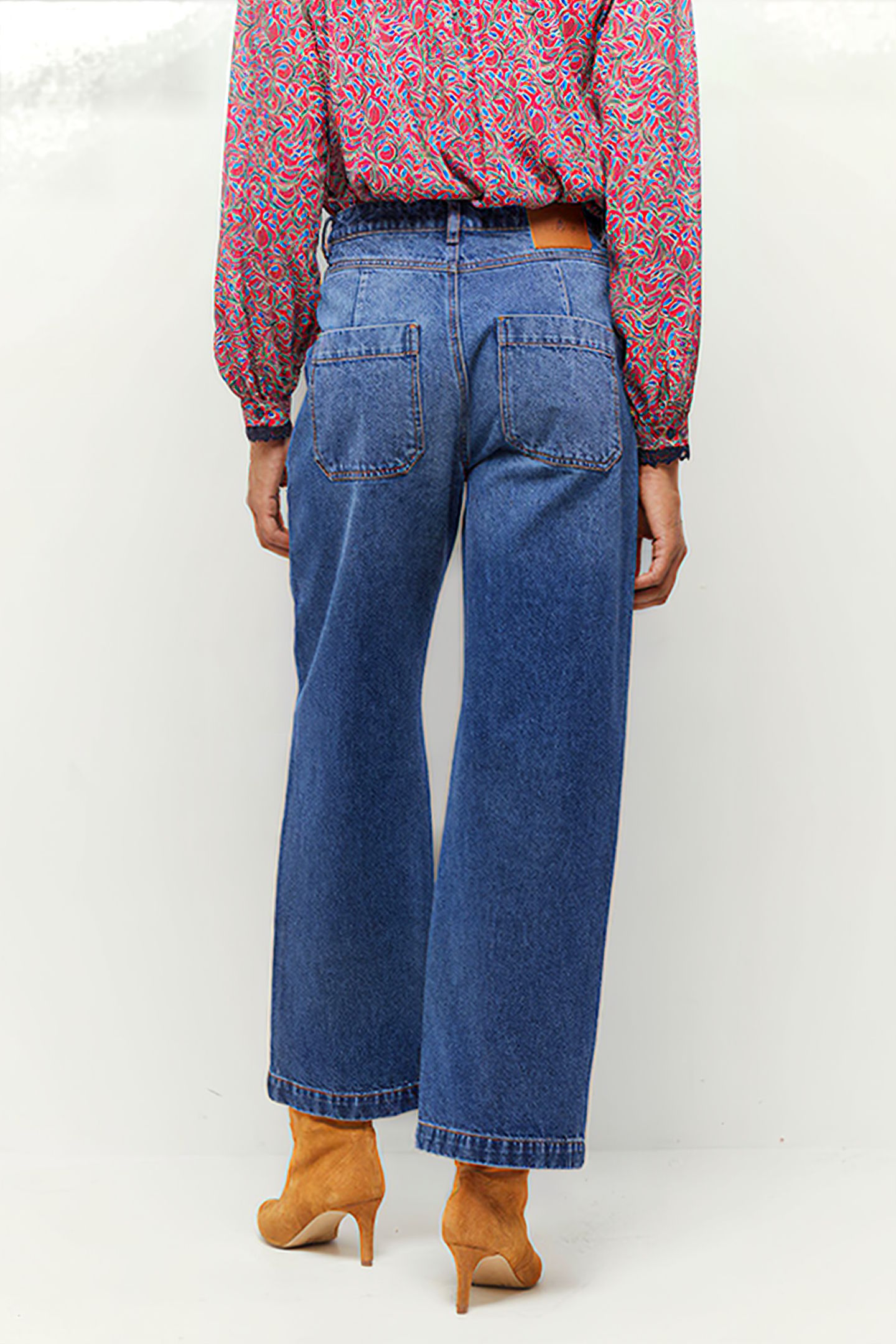 CALY - FUCHSIA SHIRT WITH ROMANTIC RECYCLED FOLIAGE PRINT 4