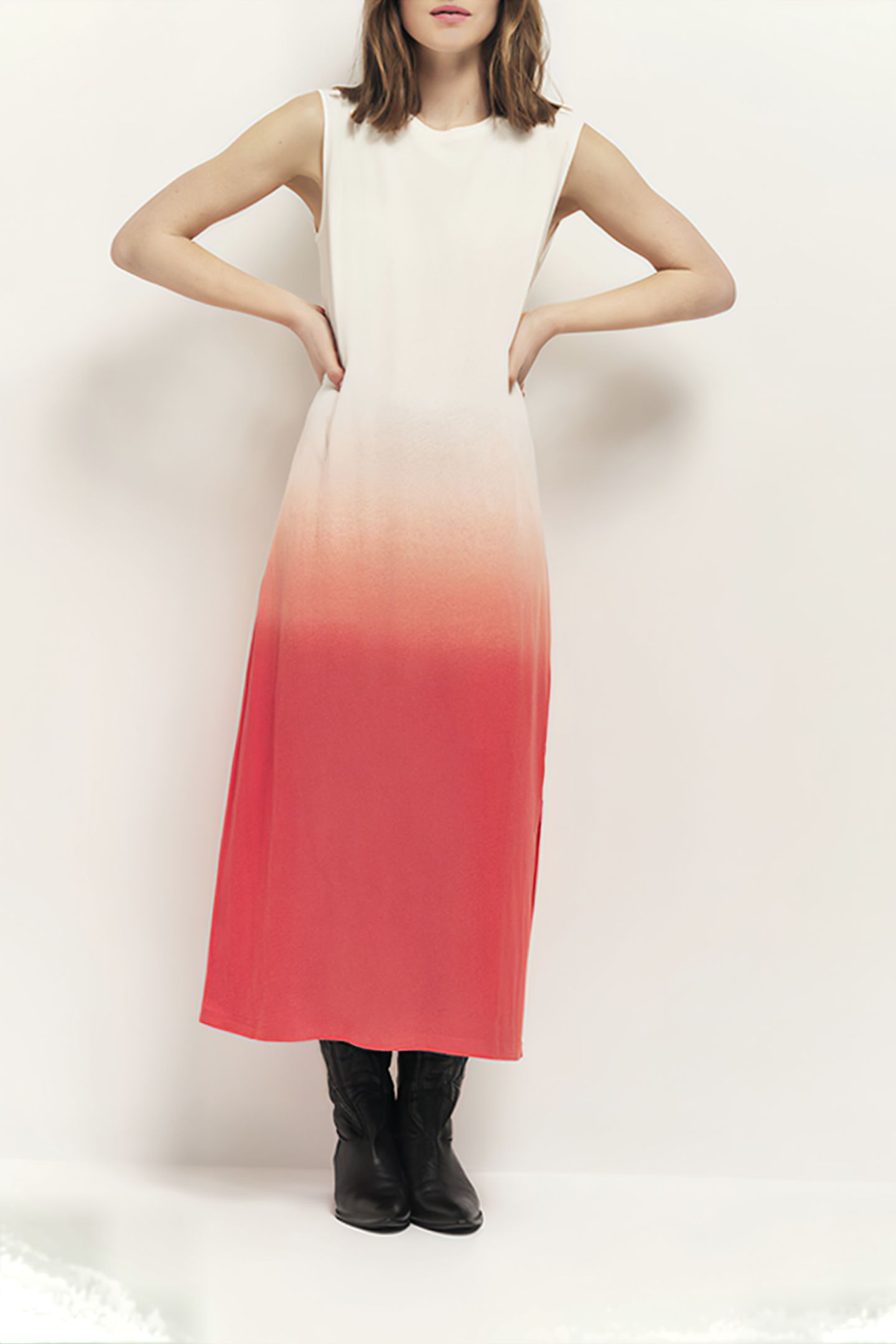 RIVO - DEEP DYE EFFECT CORAL KNIT MAXI DRESS 1