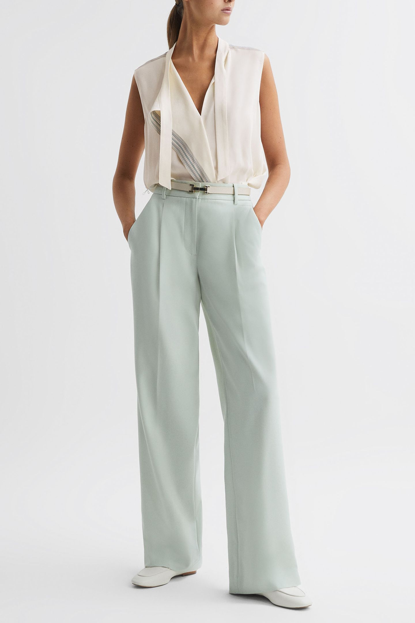 ROMY SOFT SLEEVELESS VEST 3