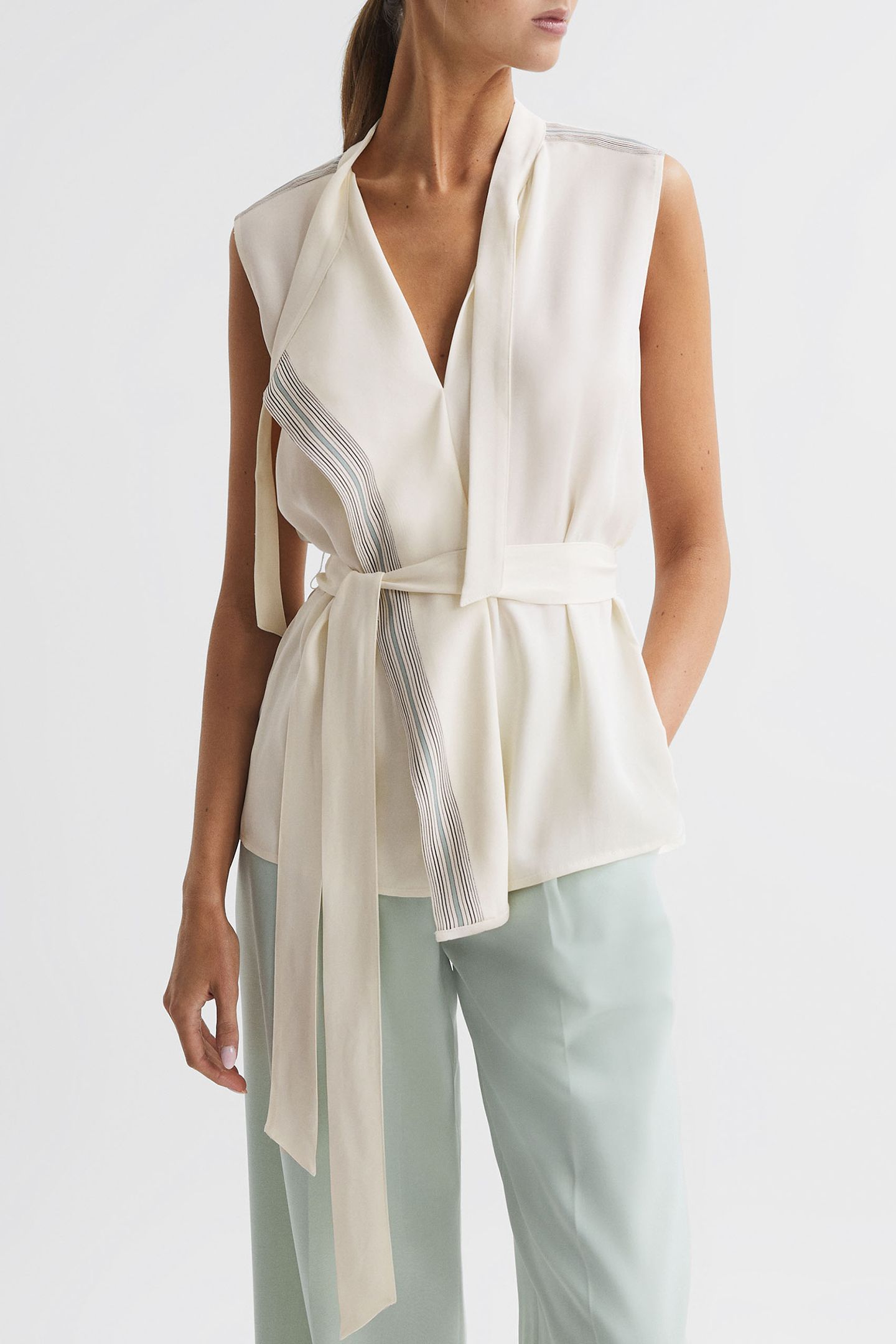 ROMY SOFT SLEEVELESS VEST 1
