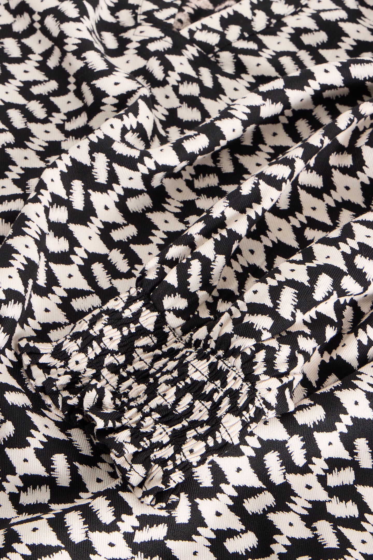 ELISA TOP BLACK PRINT 6