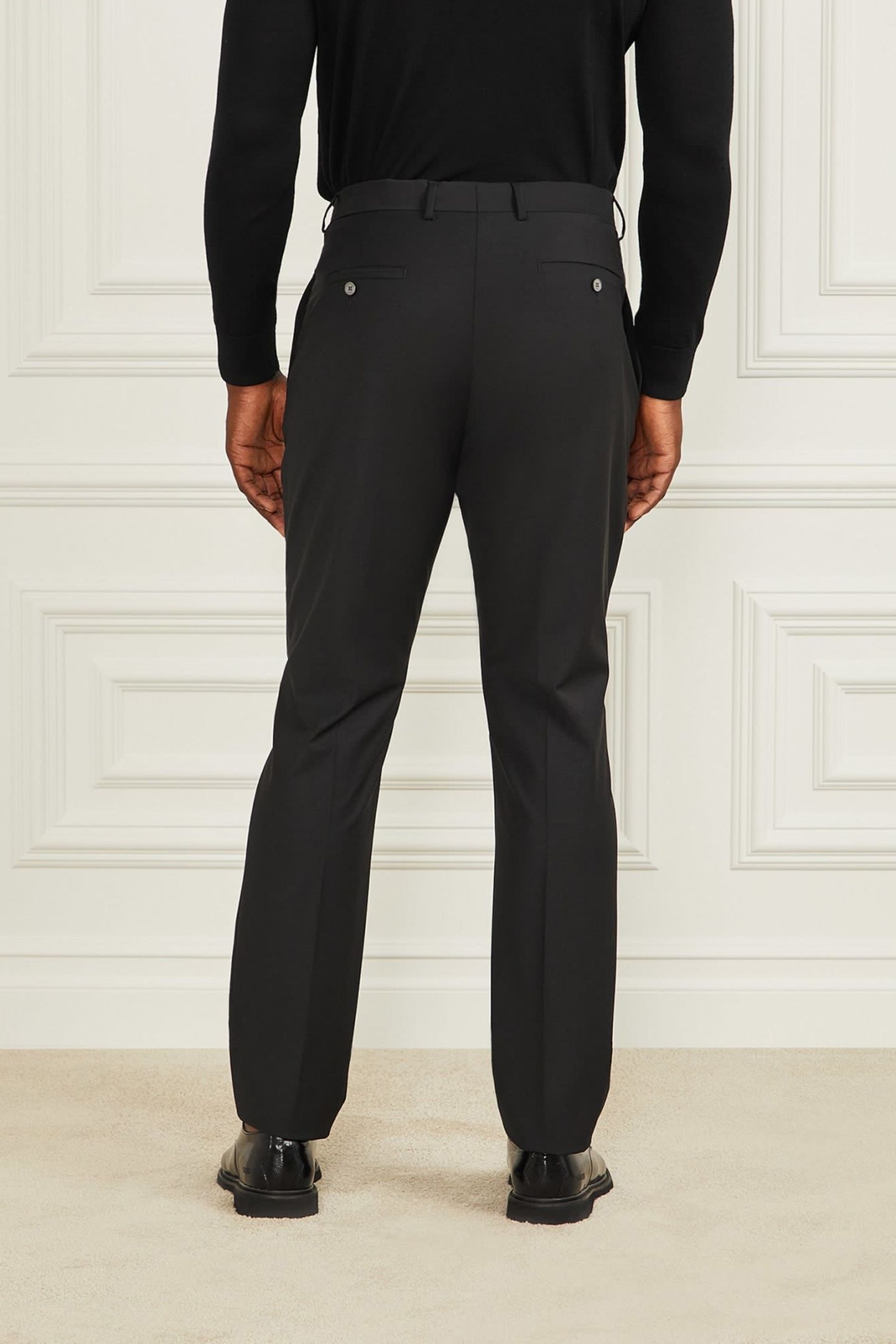 MARCIANO BY GUESS ROGER CLASSIC CHINO JET BLACK 2