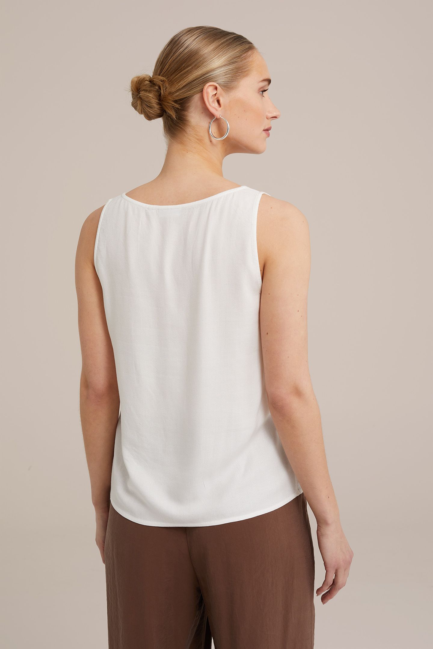 SINGLET WHITE 2
