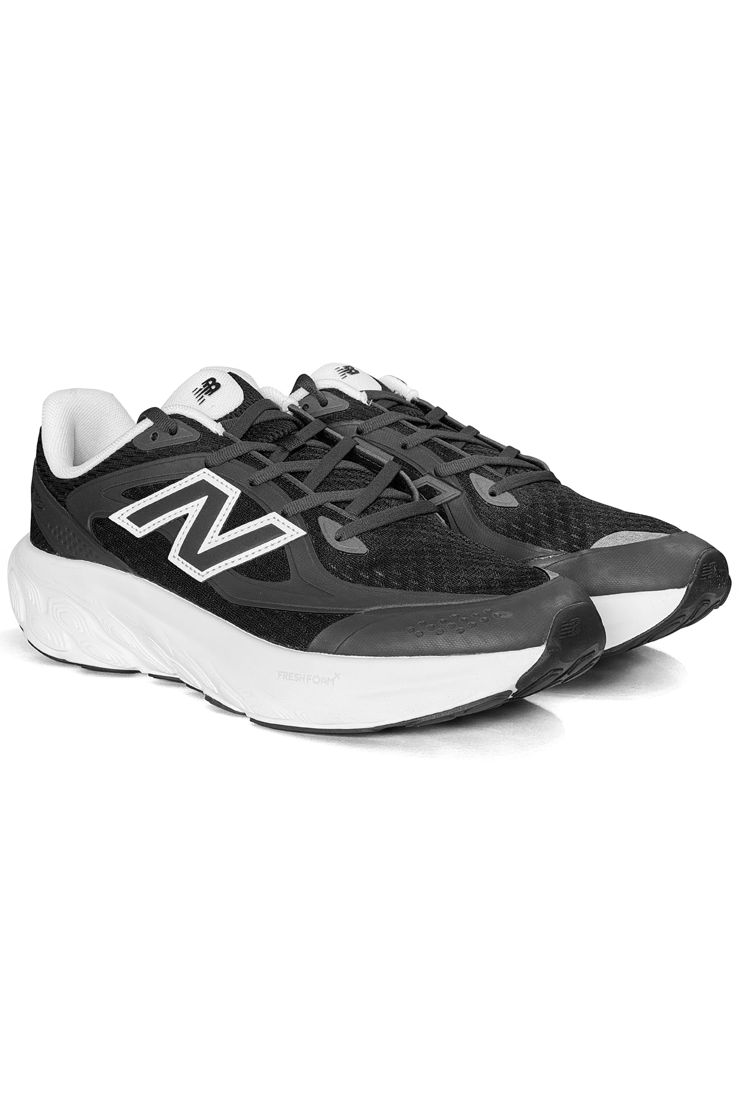 UTRNWF SNEAKERS IN BLACK CEMENT 2