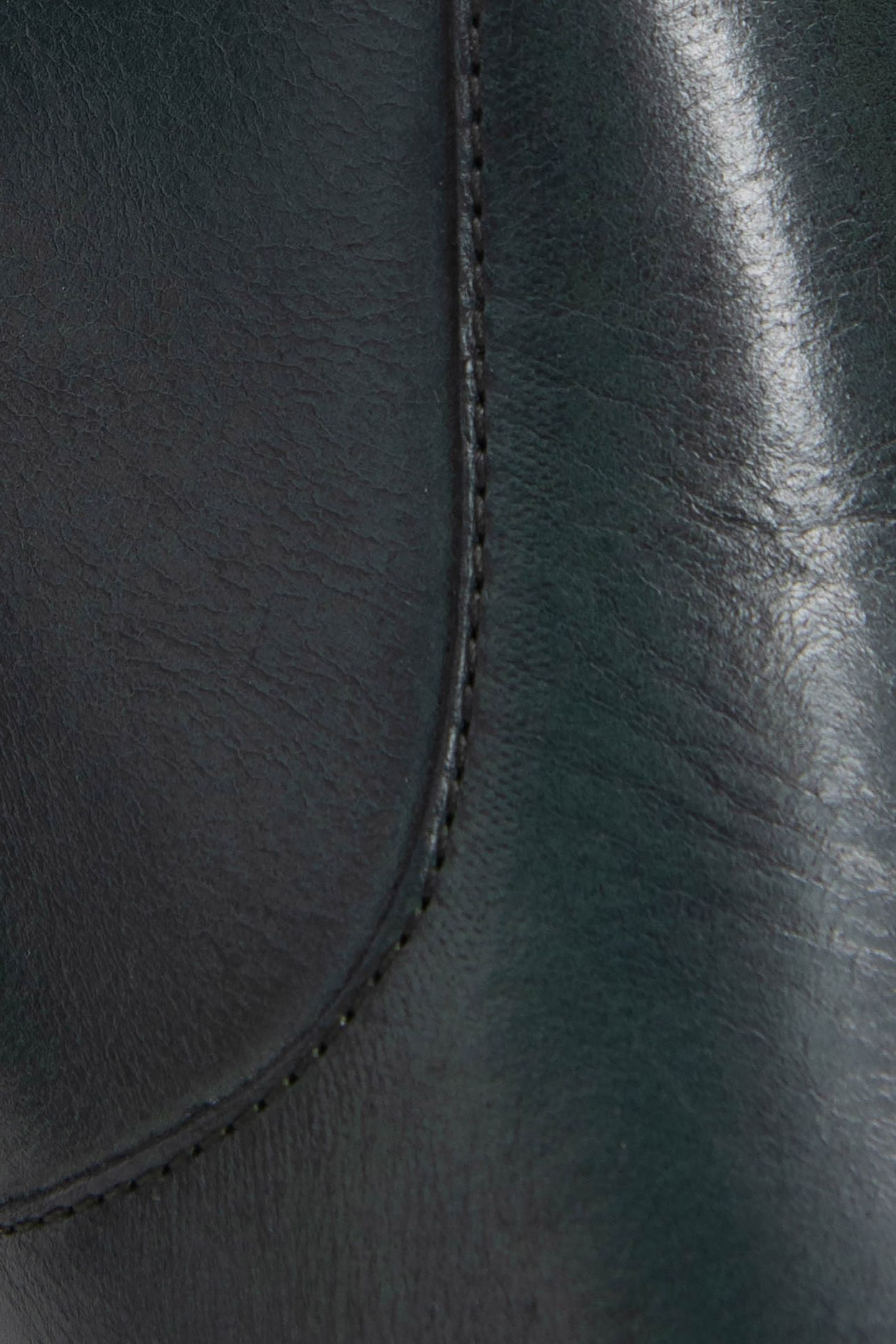 NIGHT GREEN LEATHER BOOTS 7
