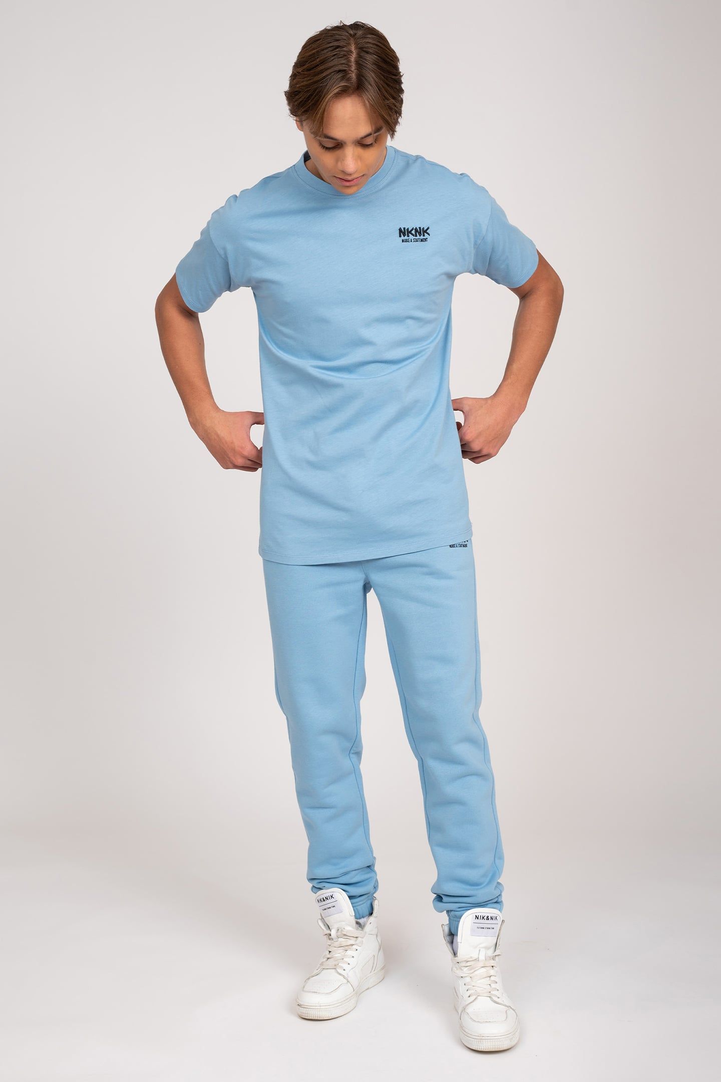 STATEMENT SWEATPANTS ELEMENTAL BLUE 1