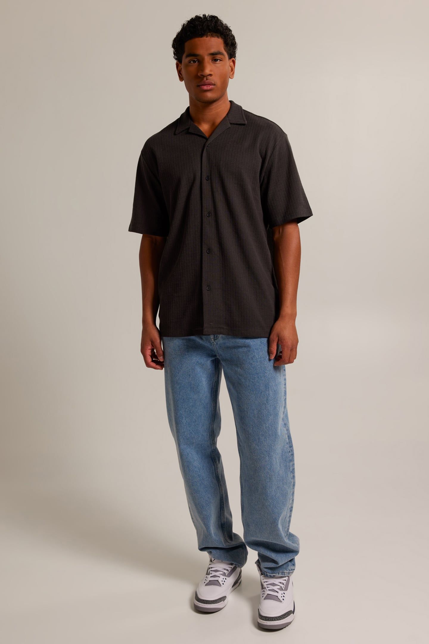 KENN DULL BLACK 1