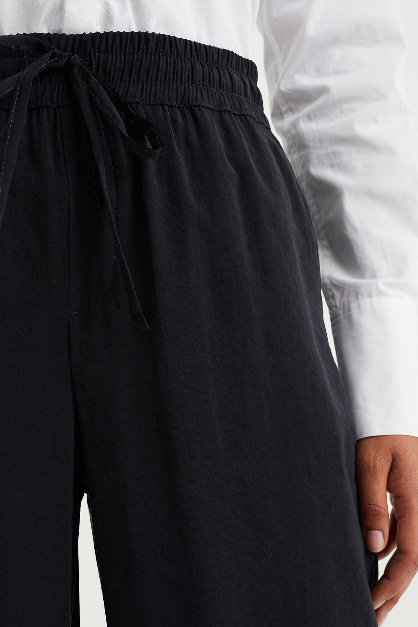 TROUSER BLACK 5
