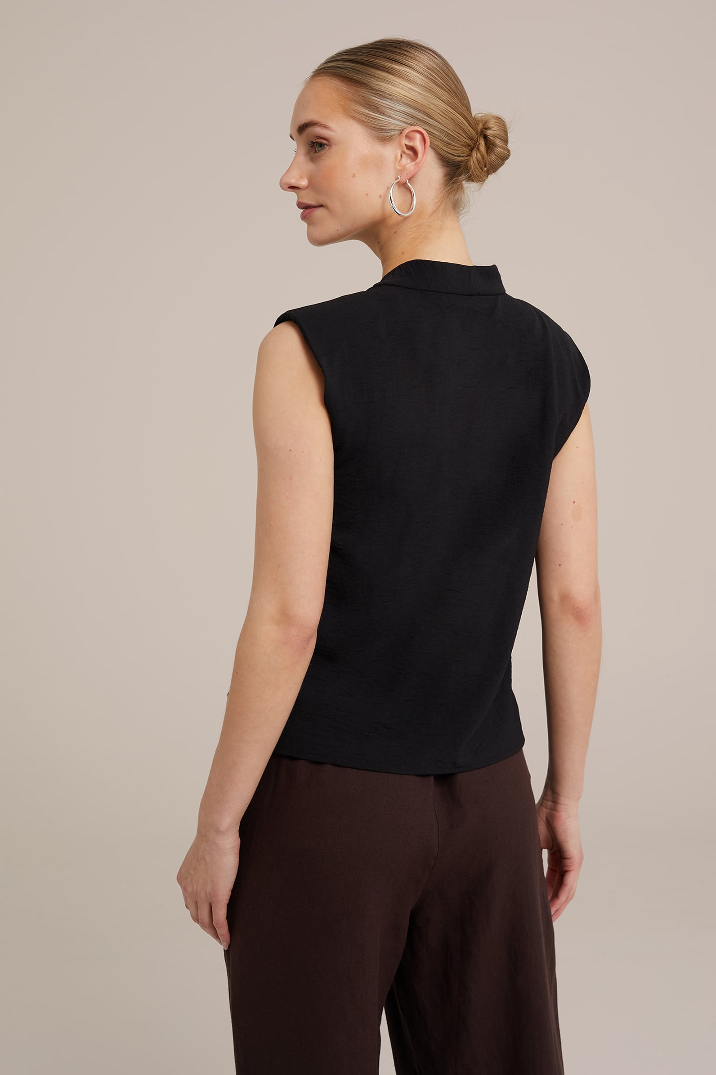 SINGLET BLACK 2