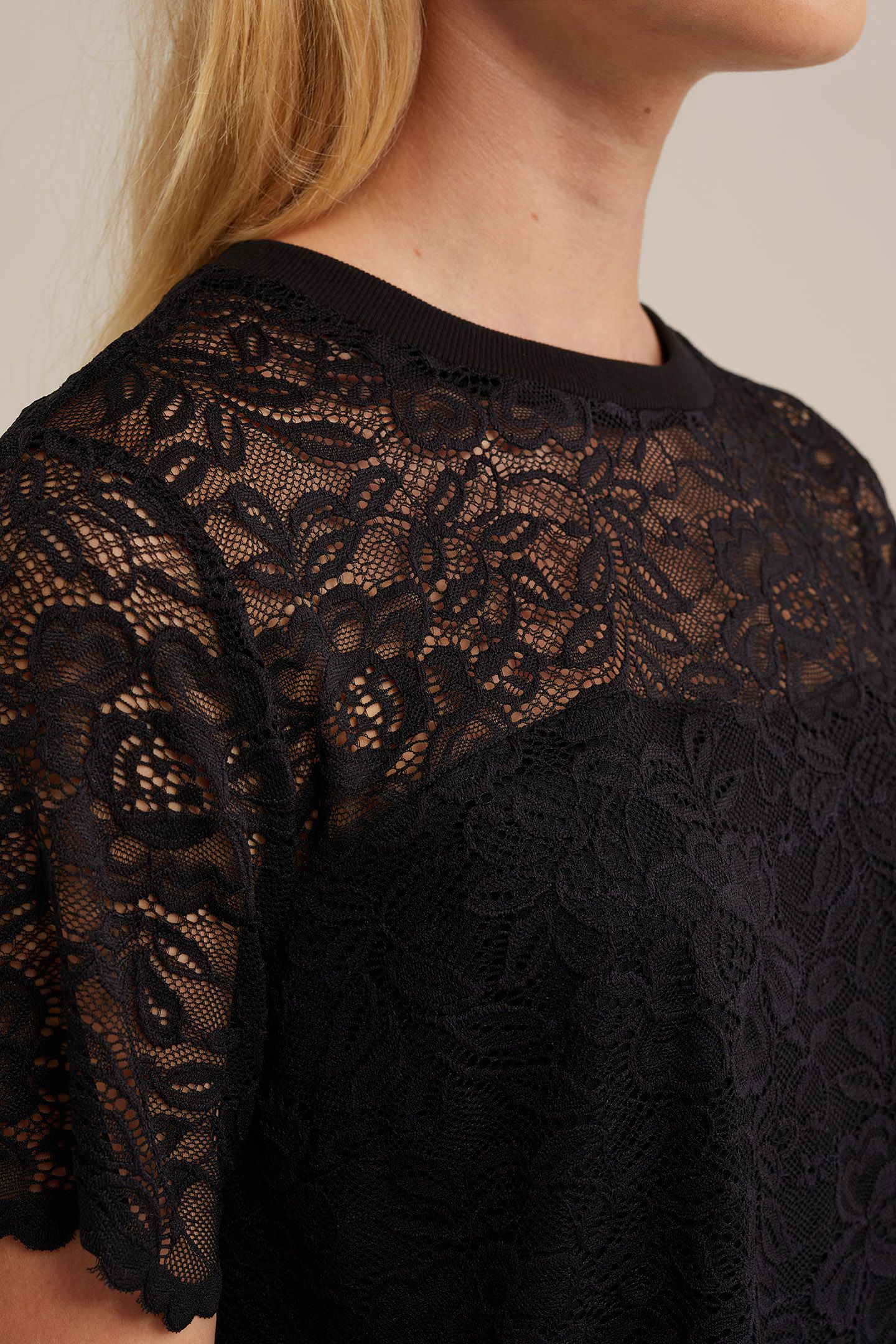 T-SHIRT BLACK 6