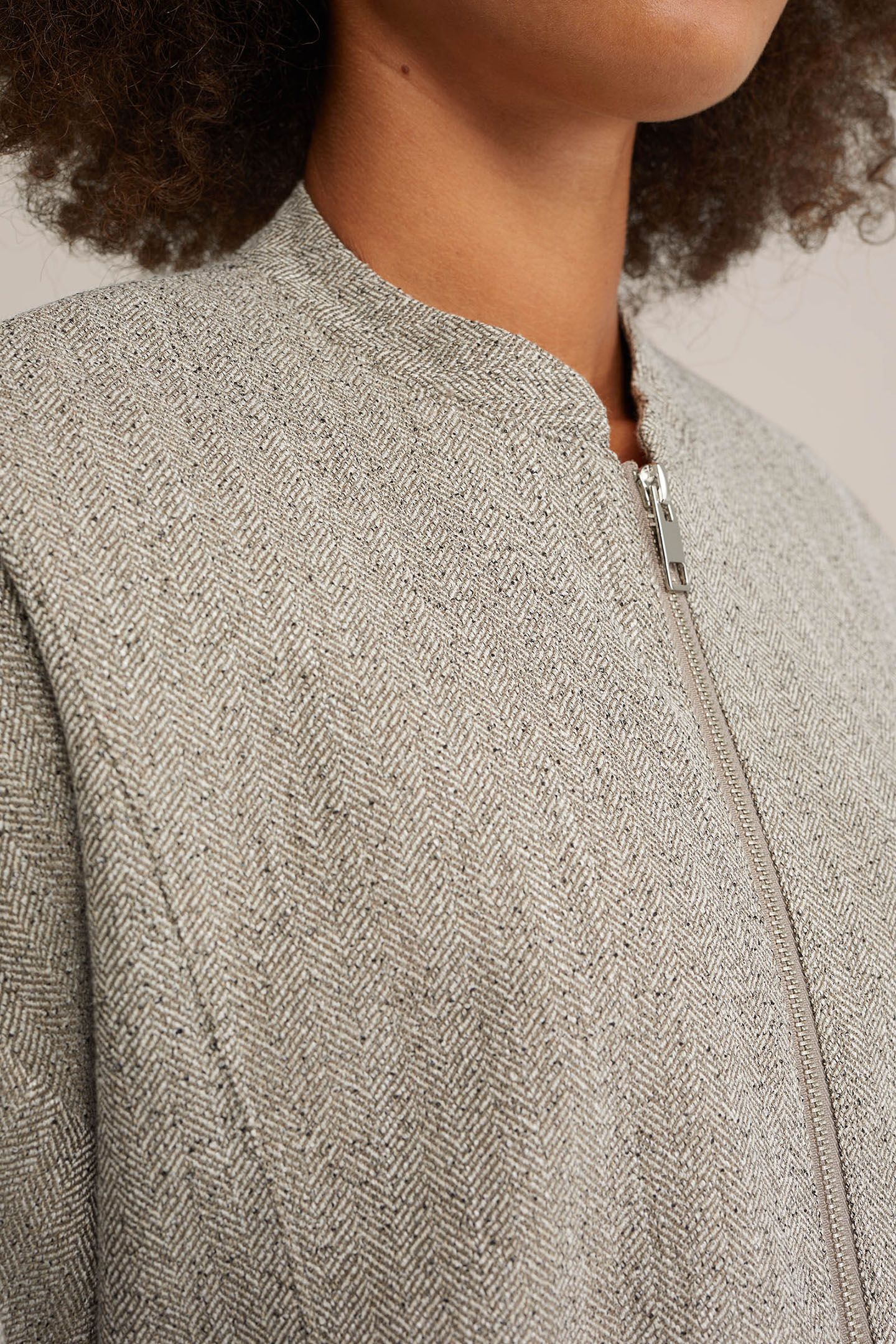 BOMBER LIGHT GREY 6
