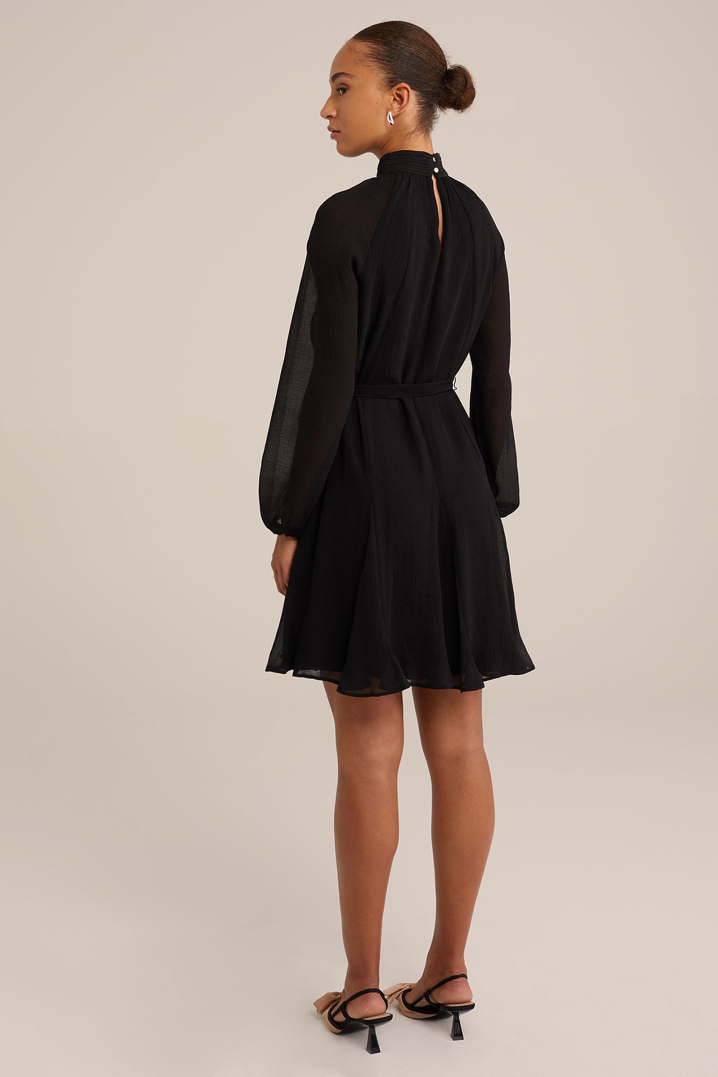 DRESS SHORT BLACK 3