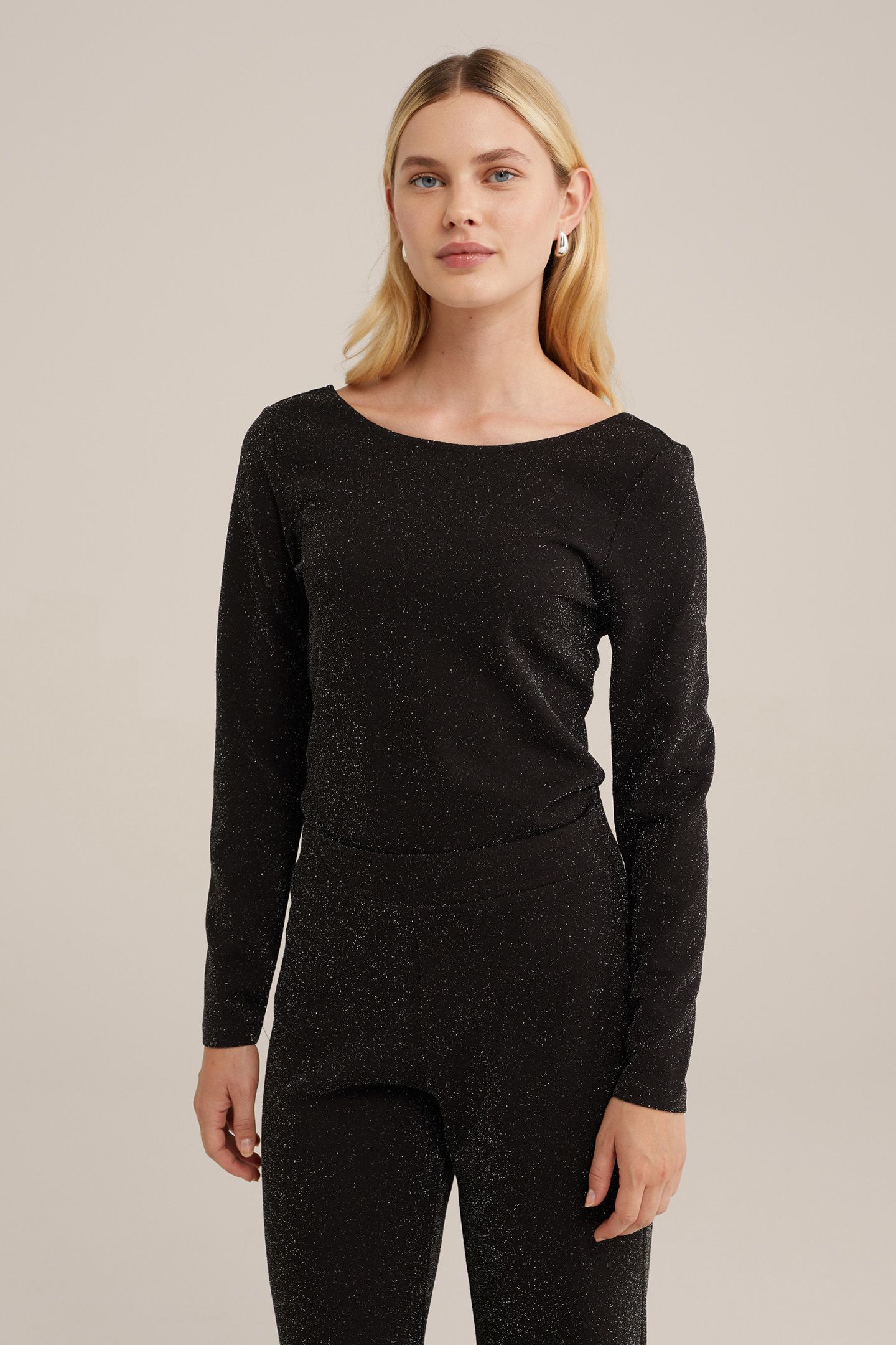 T-SHIRT BLACK 1