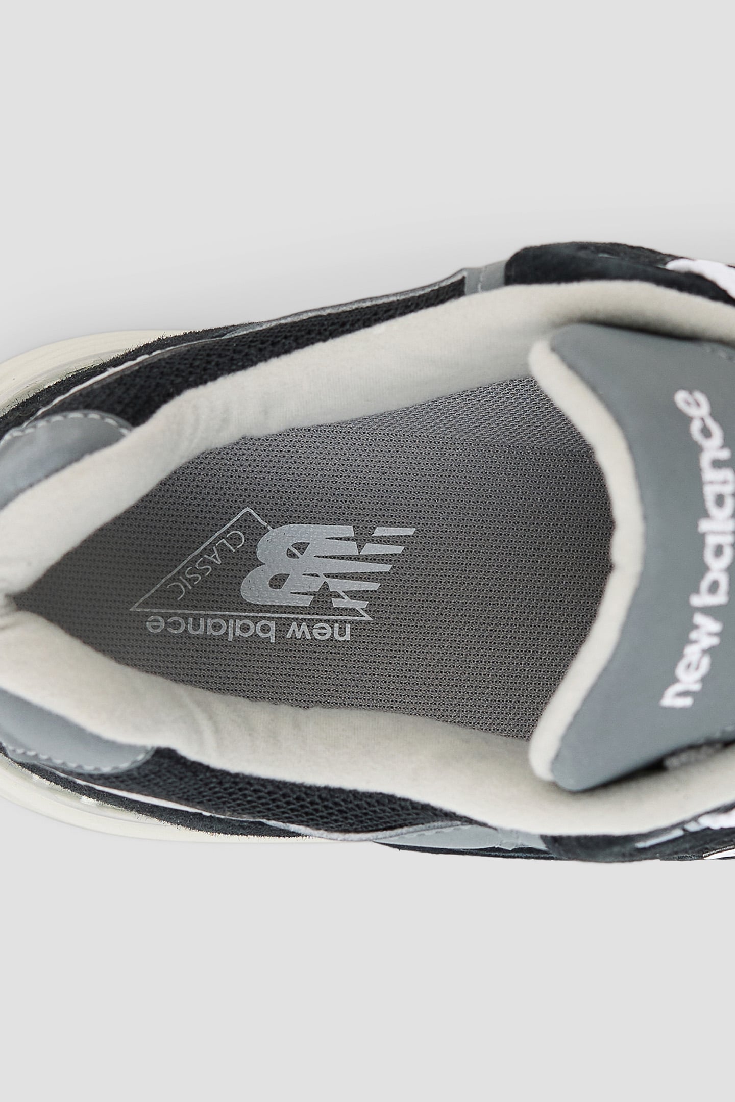 U992BK MADE IN USA SNEAKERS IN BLACK 6