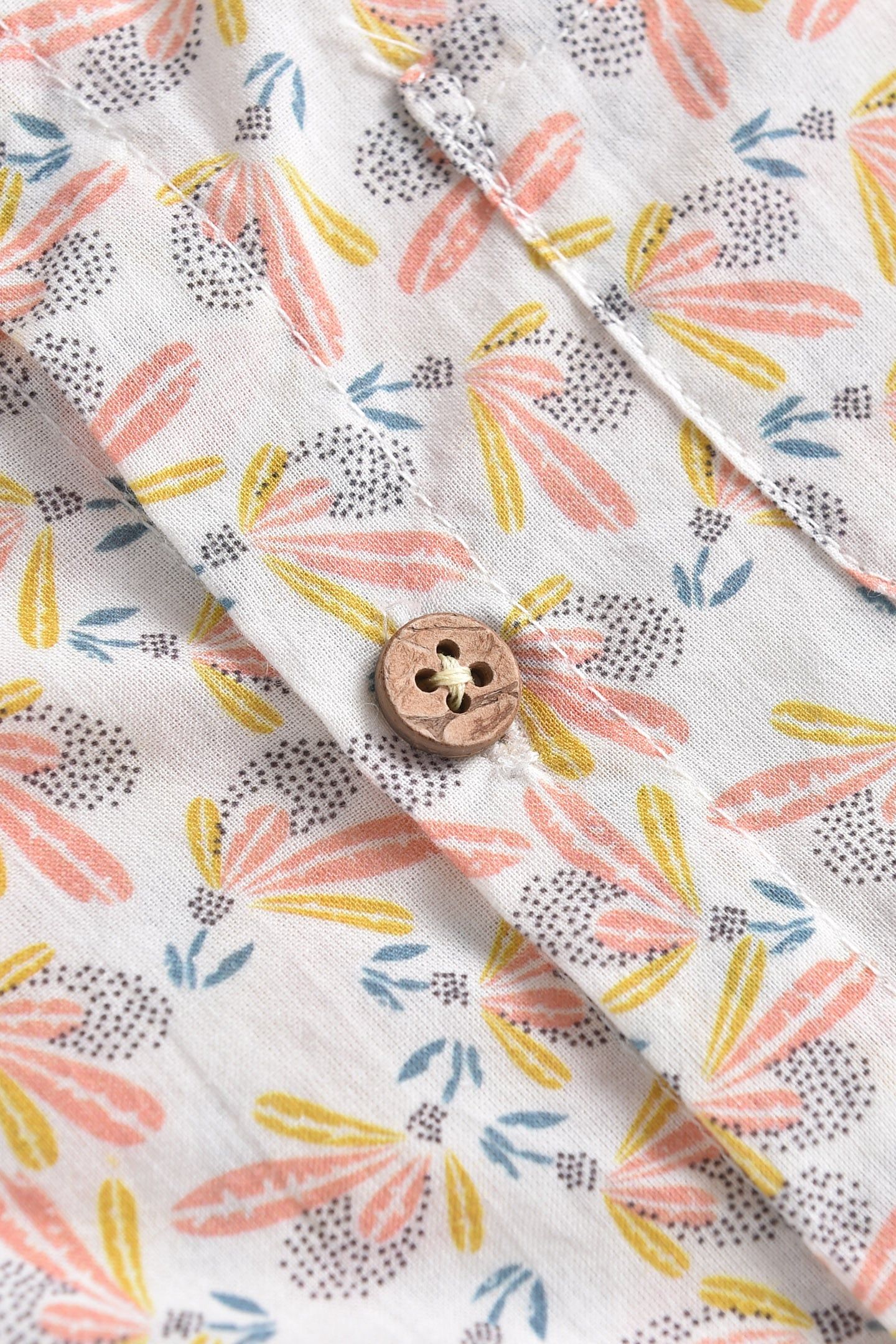SHIRT AMOD CREAM PETALS 10
