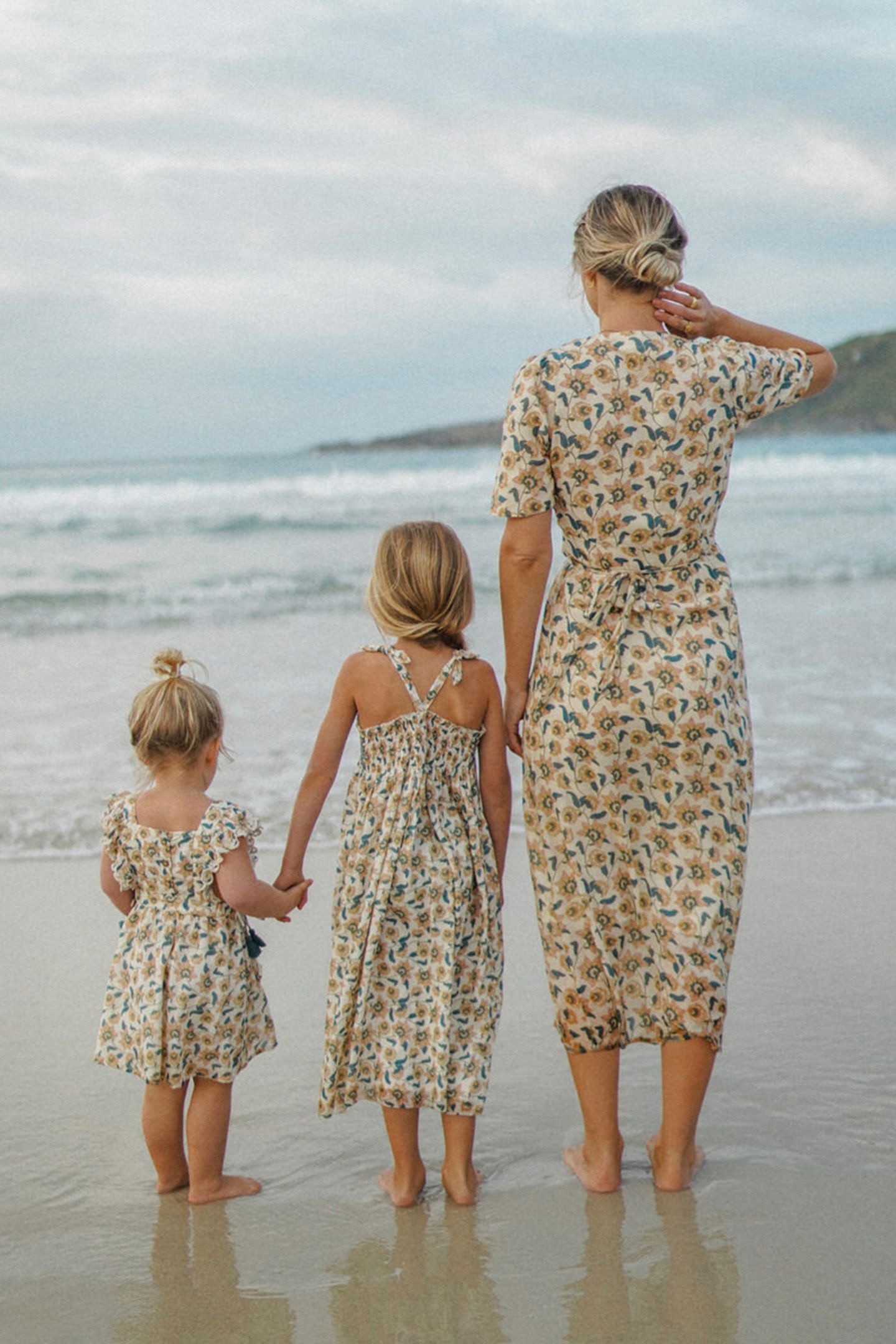 DRESS MARCELINE CREAM FLOWERS 9