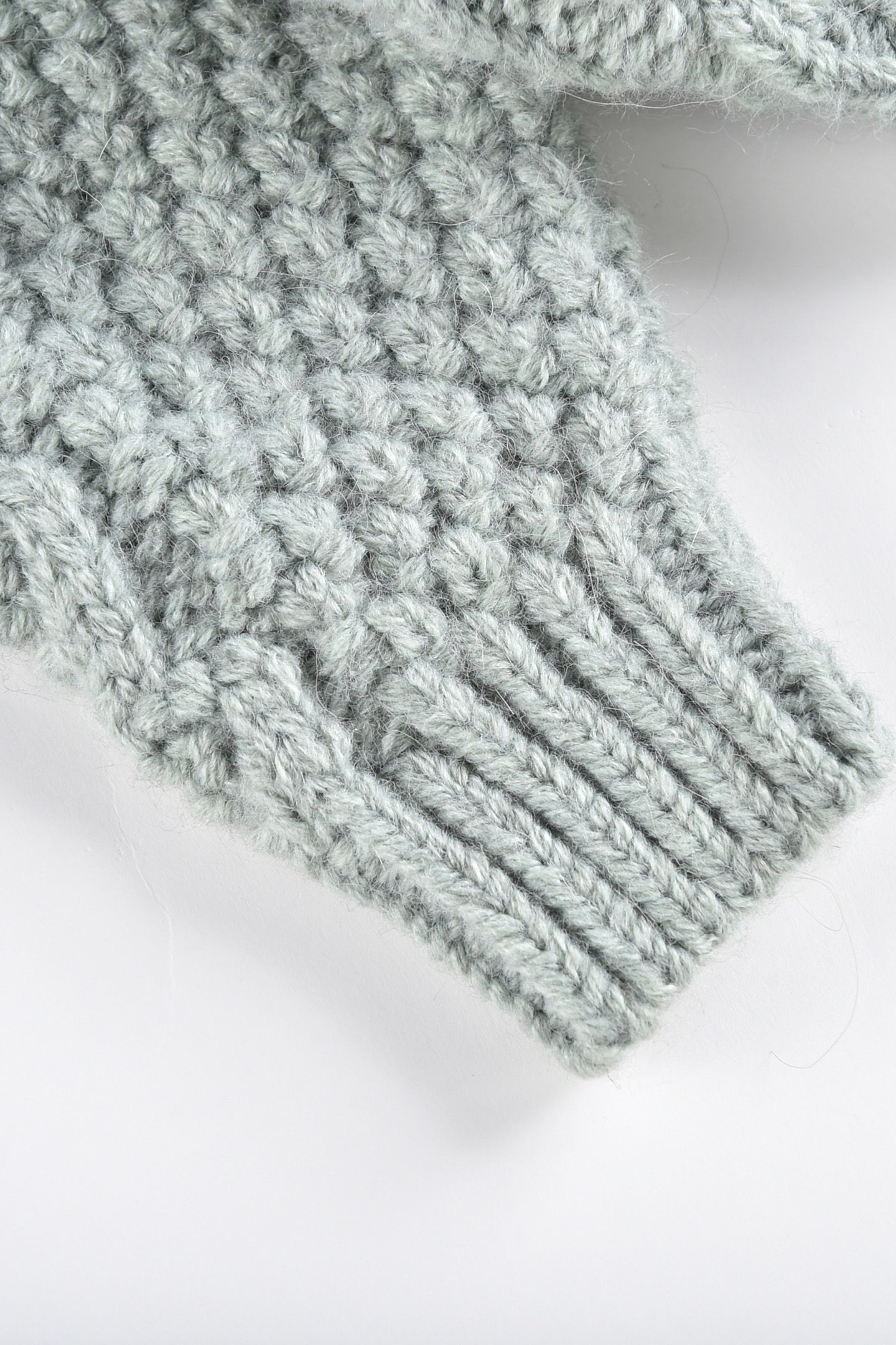 JUMPER ALIOU SAUGE 4
