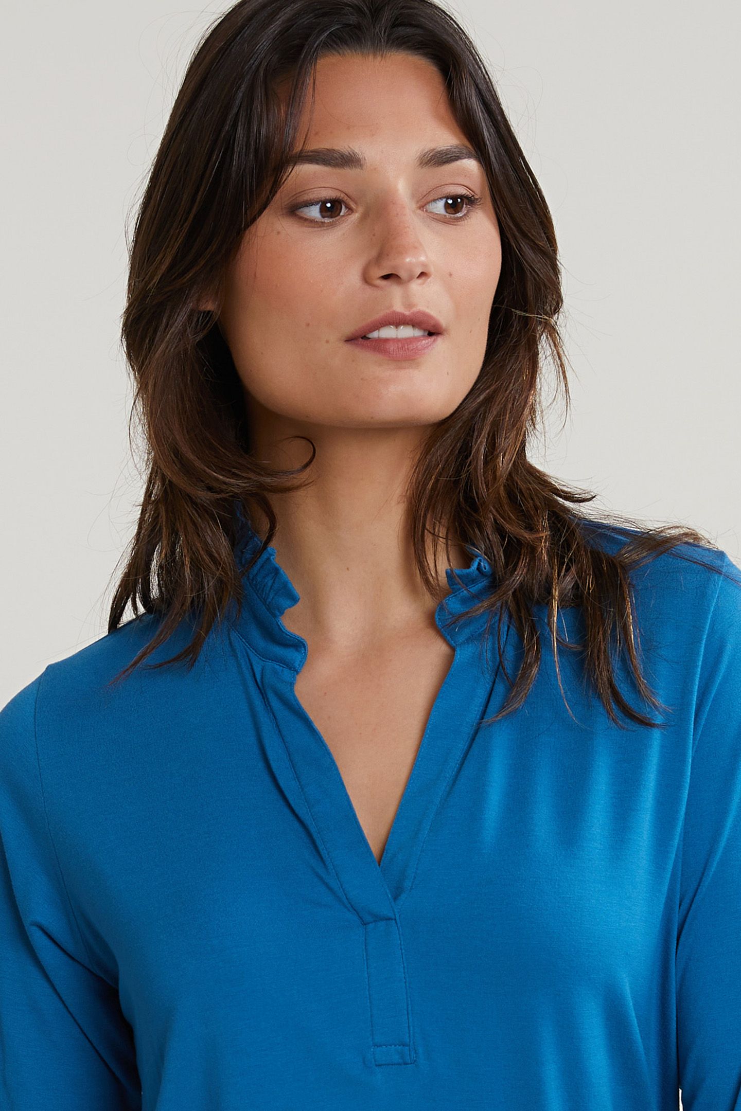 PETROL V-NECK T-SHIRT RUFFLE COLLAR 4