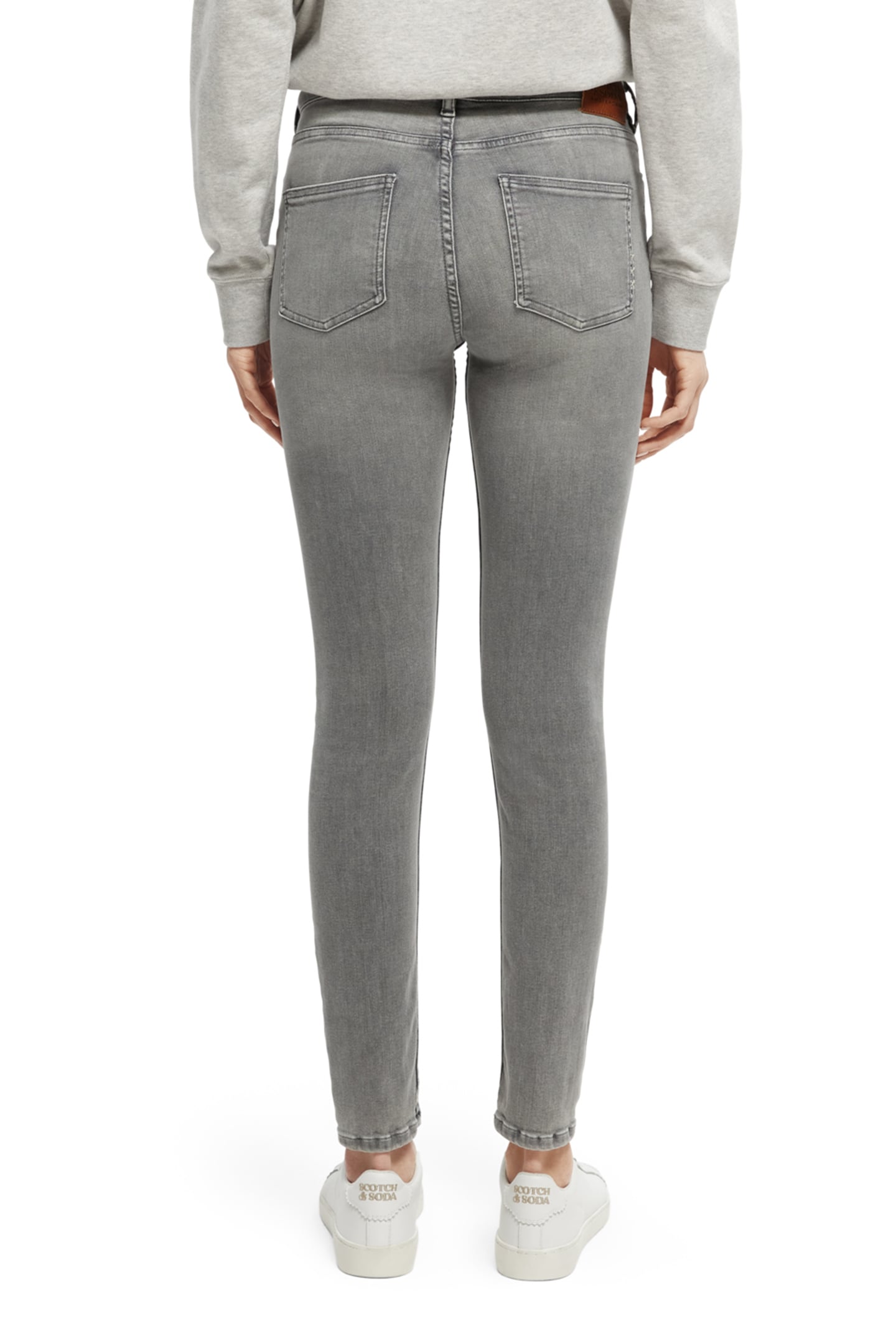 ESSENTIALS HAUT SKINNY JEANS — BACK TO MY ROOTS 2