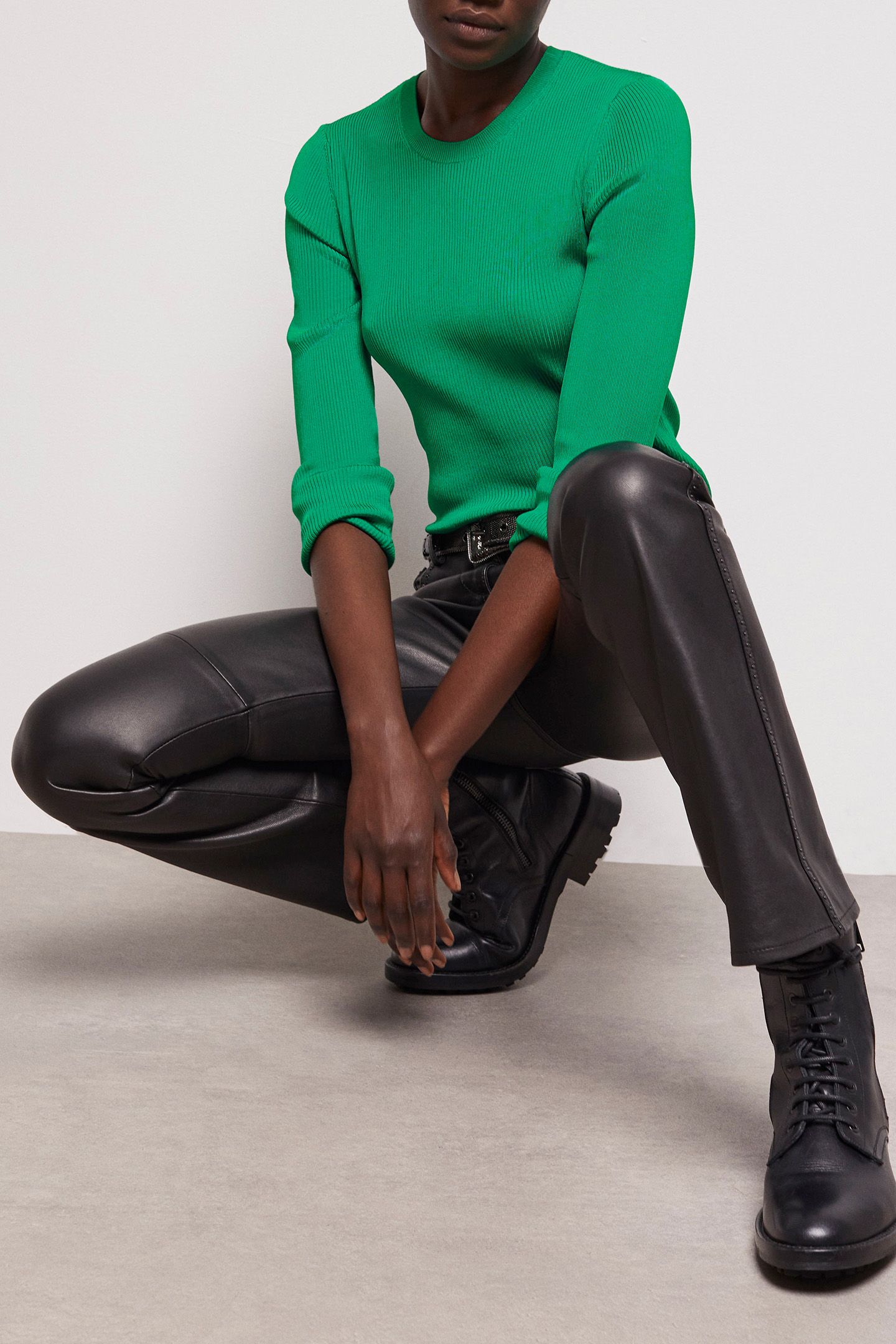 ROUND NECK LONG SLEEVE VISCOSE SWEATER GREEN 5
