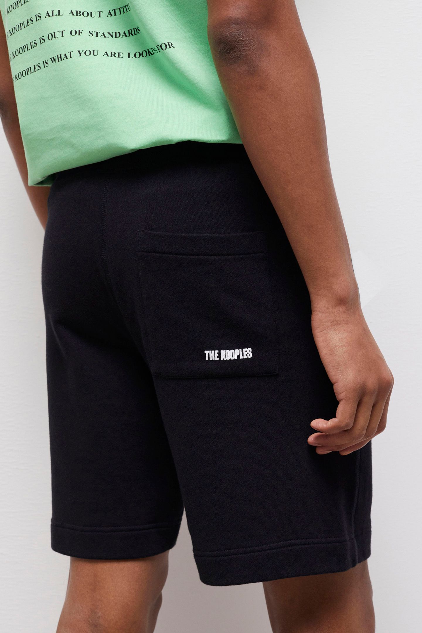 SHORT VINTAGE BLACK 5