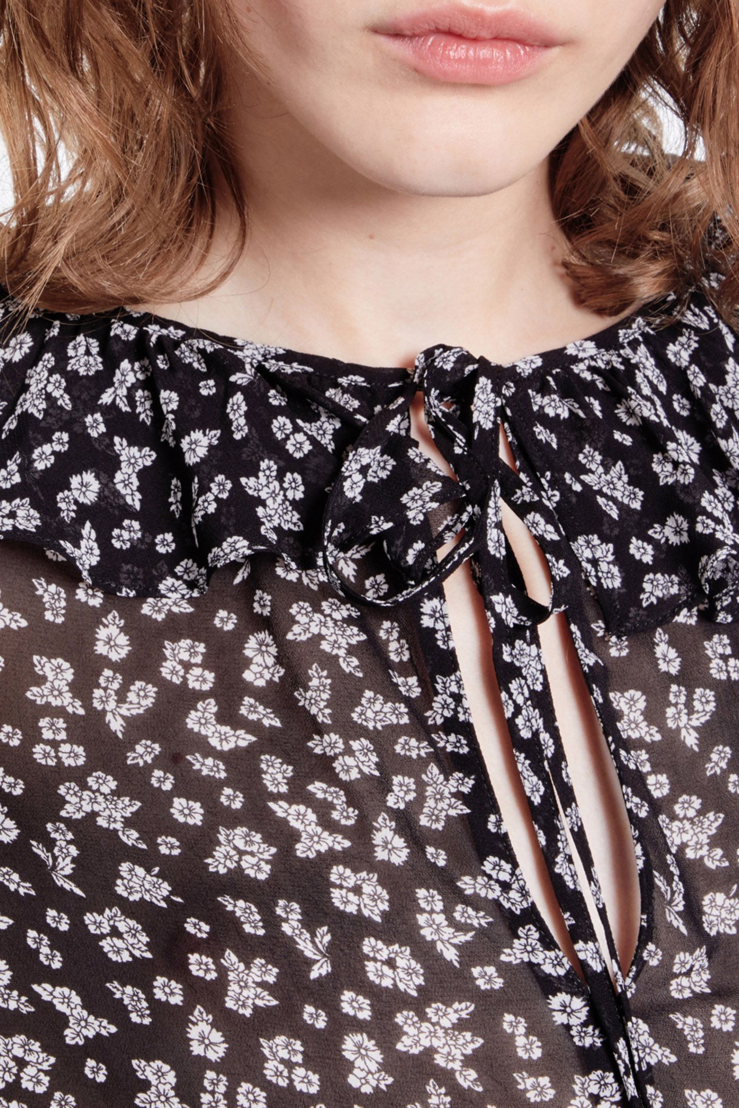LONG SLEEVE TOP WITH RUFFLE DETAIL BLACK-ECRU 6