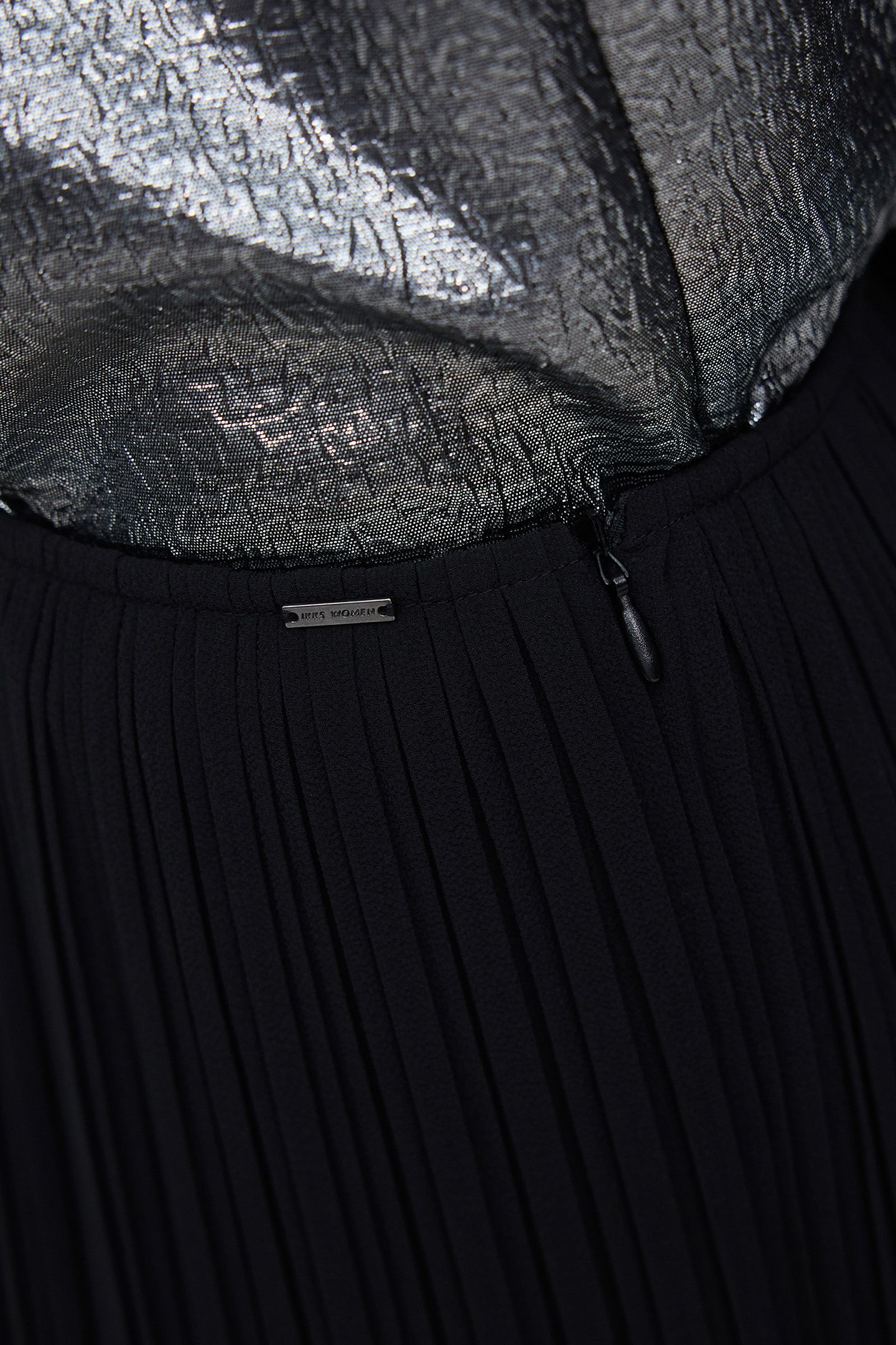 BLACK PLEATED MIDI SKIRT 5