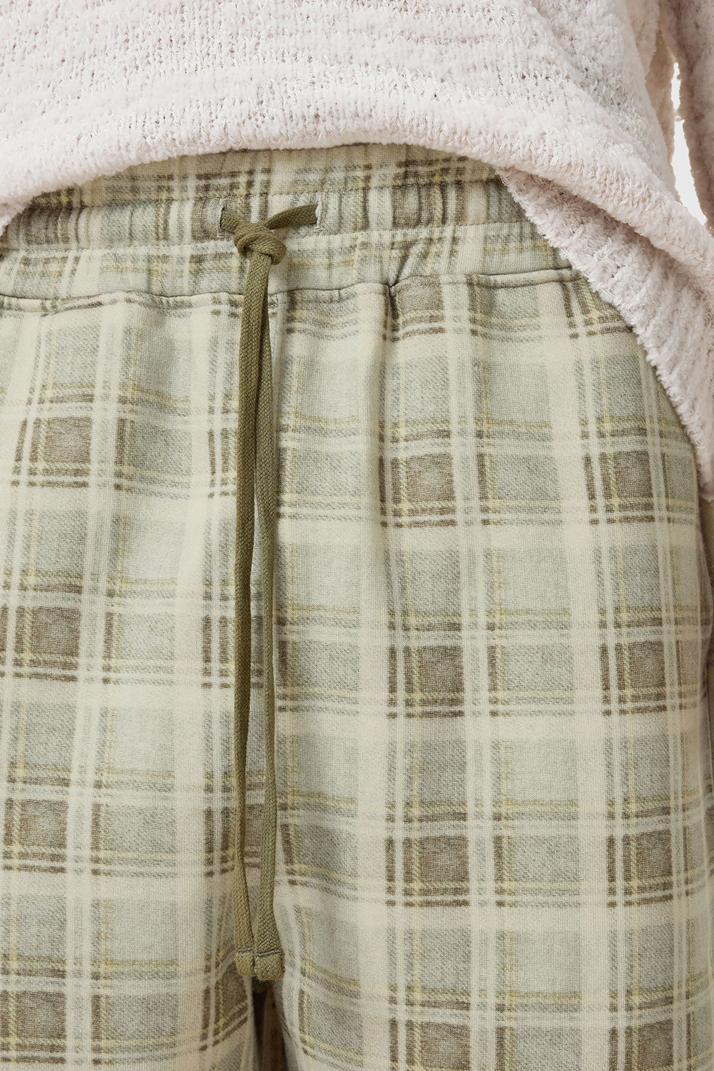 BENJI SWEATSHORT DUSTY LIGHT BROWN 5