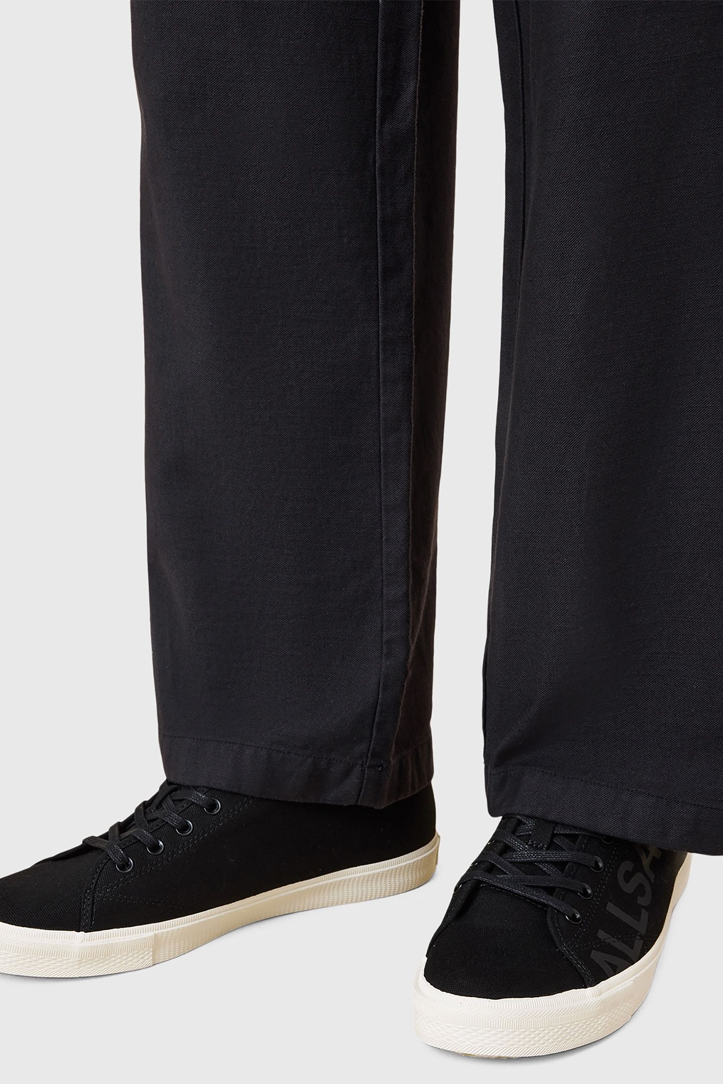 BIGGY CAN LOW TOP BLACK 2