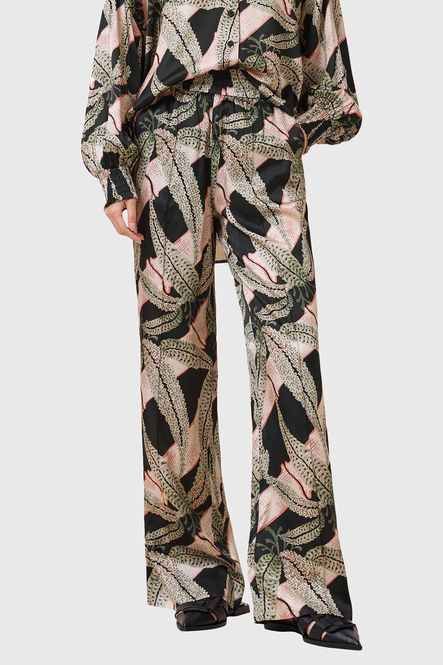 CHARLI TROUSER GARLAND GREEN 1