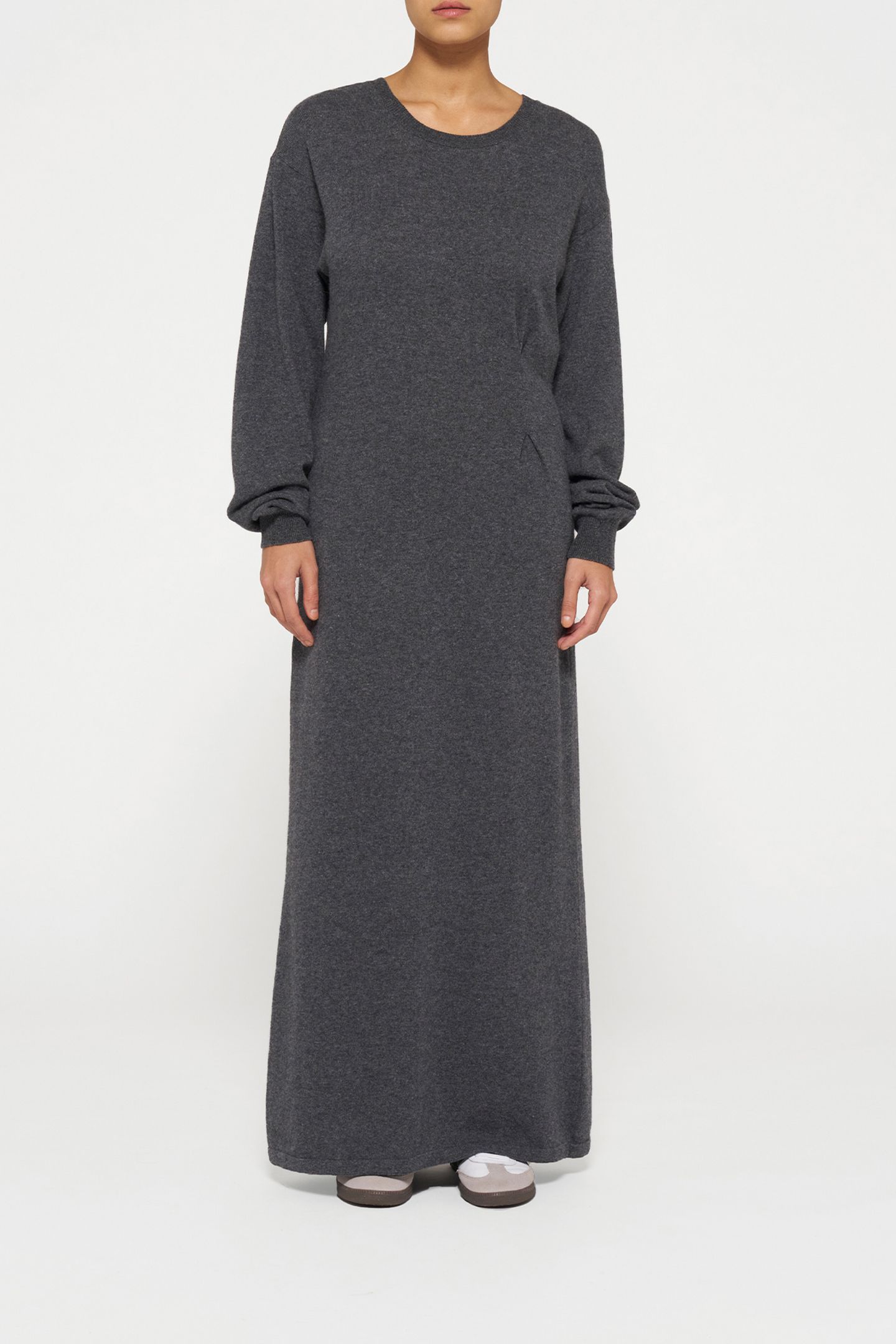THE KNITTED POWER DRESS ANTRA MELEE 1