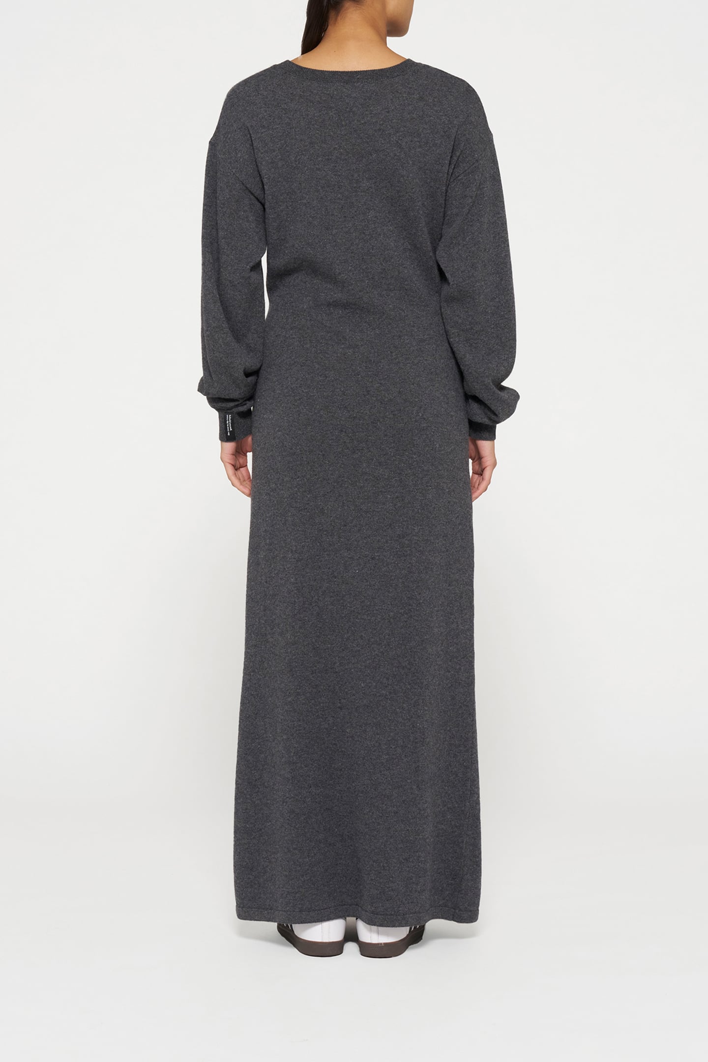 THE KNITTED POWER DRESS ANTRA MELEE 2