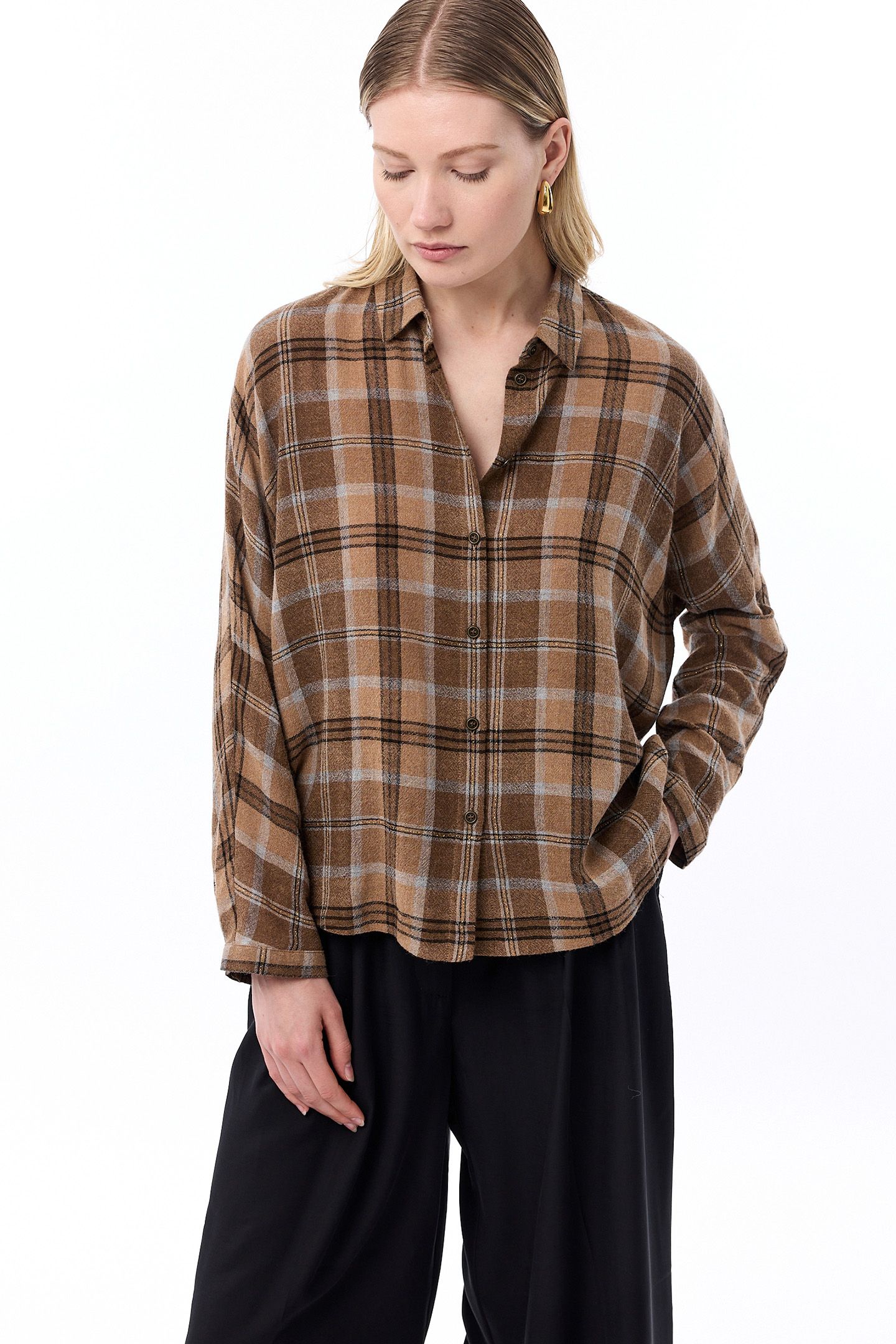 DAISY BLOUSE BROWN 1