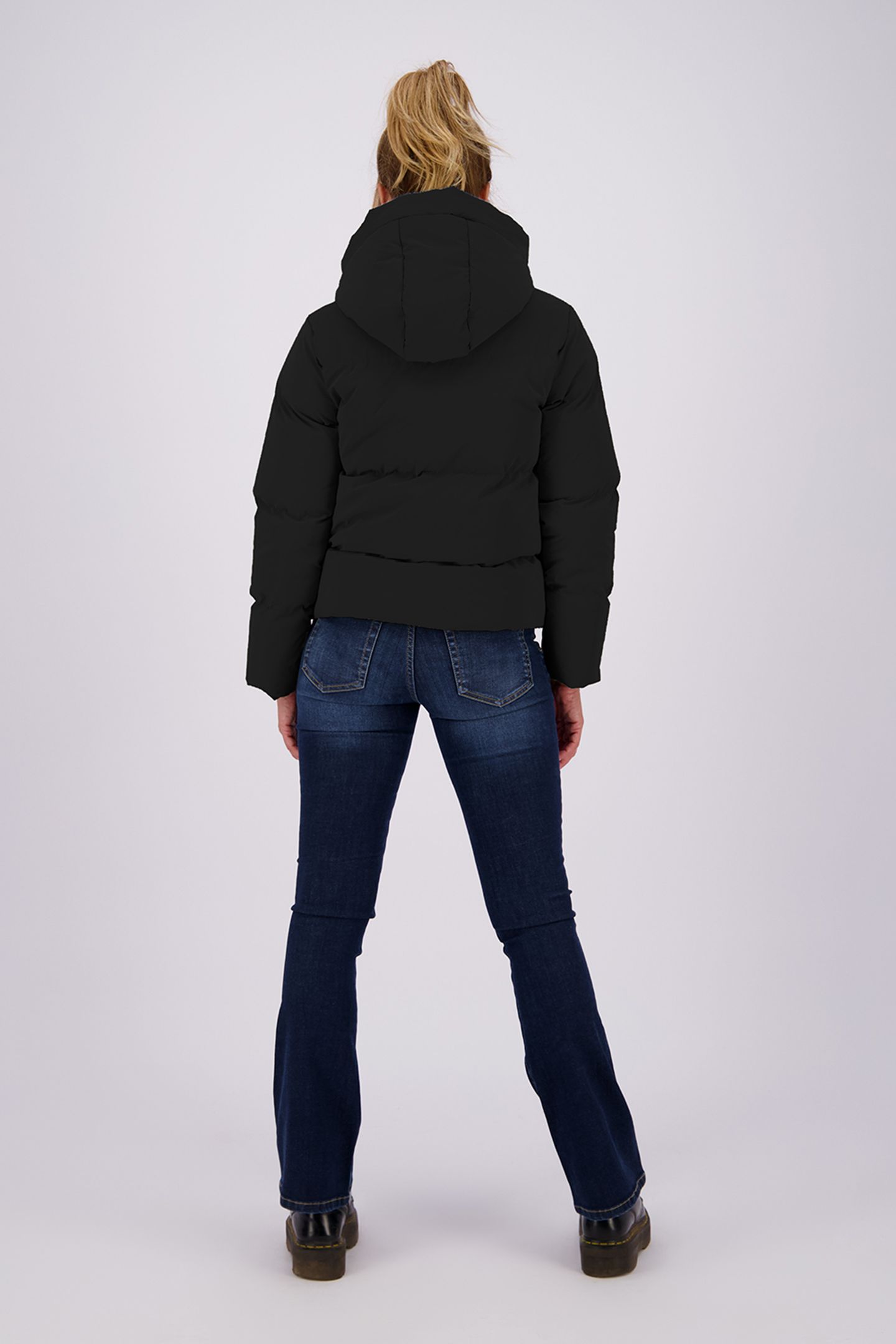 OLIVIA JACKETS DEEP BLACK 2
