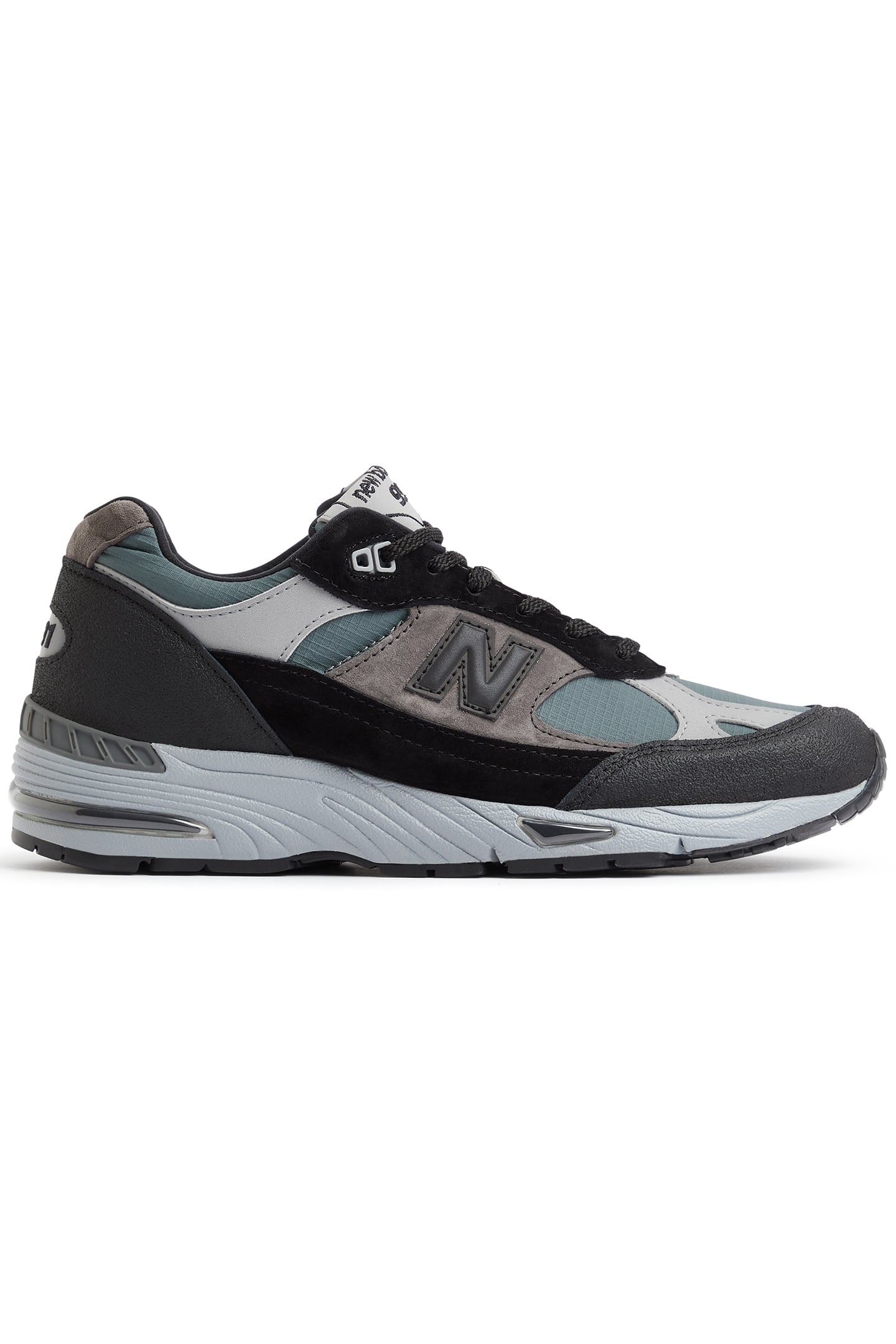 MADE IN UK 991V1 URBAN WINTER BLACK 1