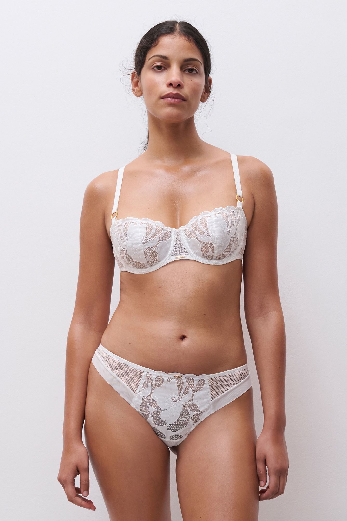 FLEURS SIGNATURE TANGA WHITE 4