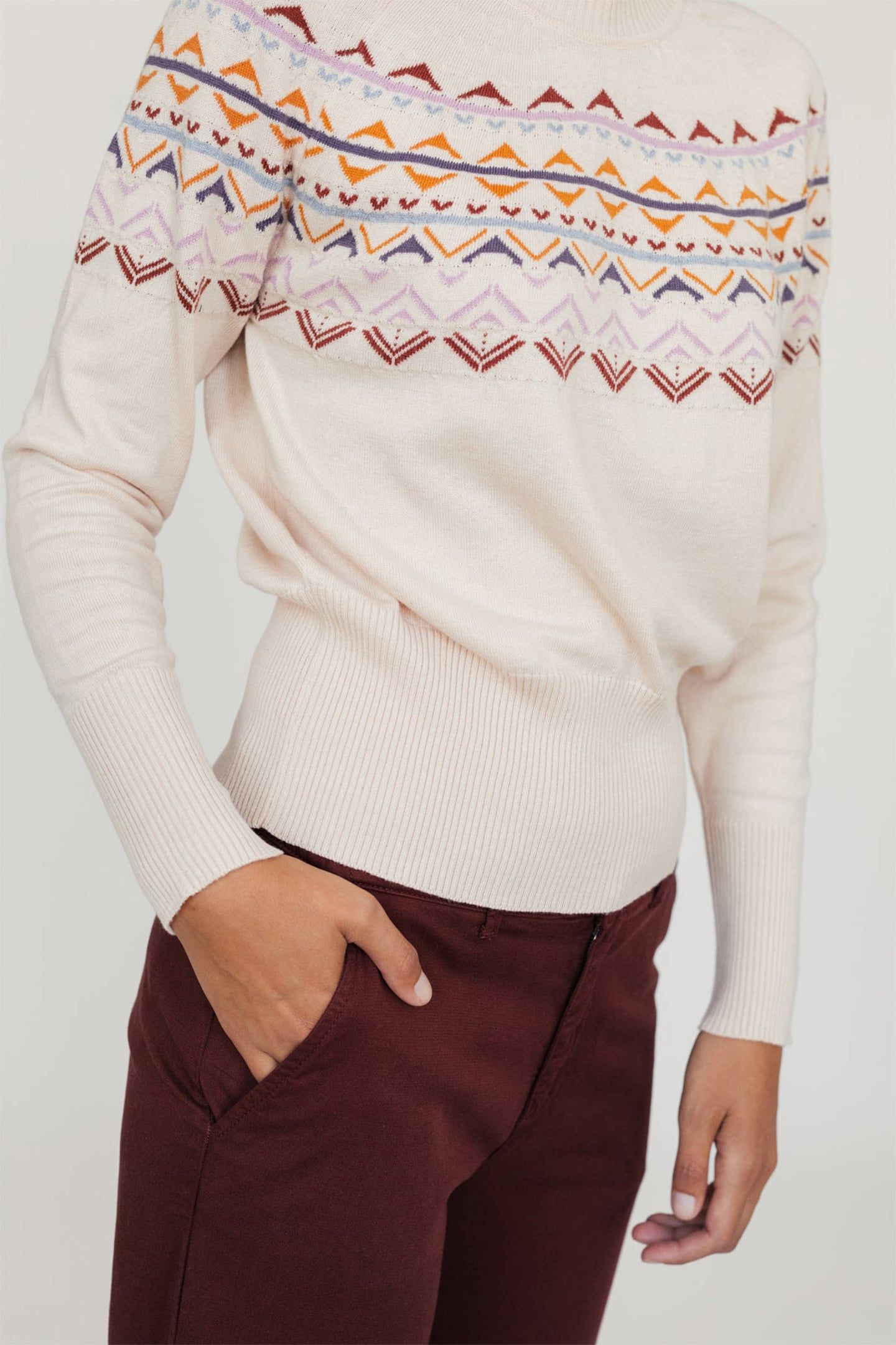 EDGE KNIT SOFT JAQUARD 5